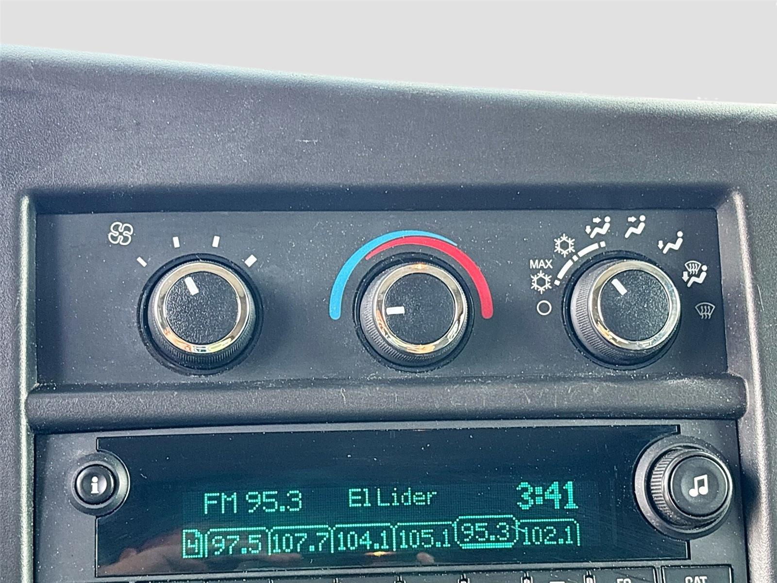 2020 Chevrolet Express Passenger LT