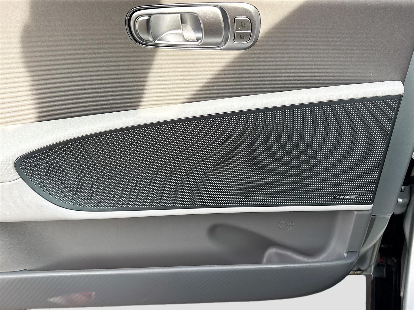 2024 Hyundai IONIQ 6 Limited