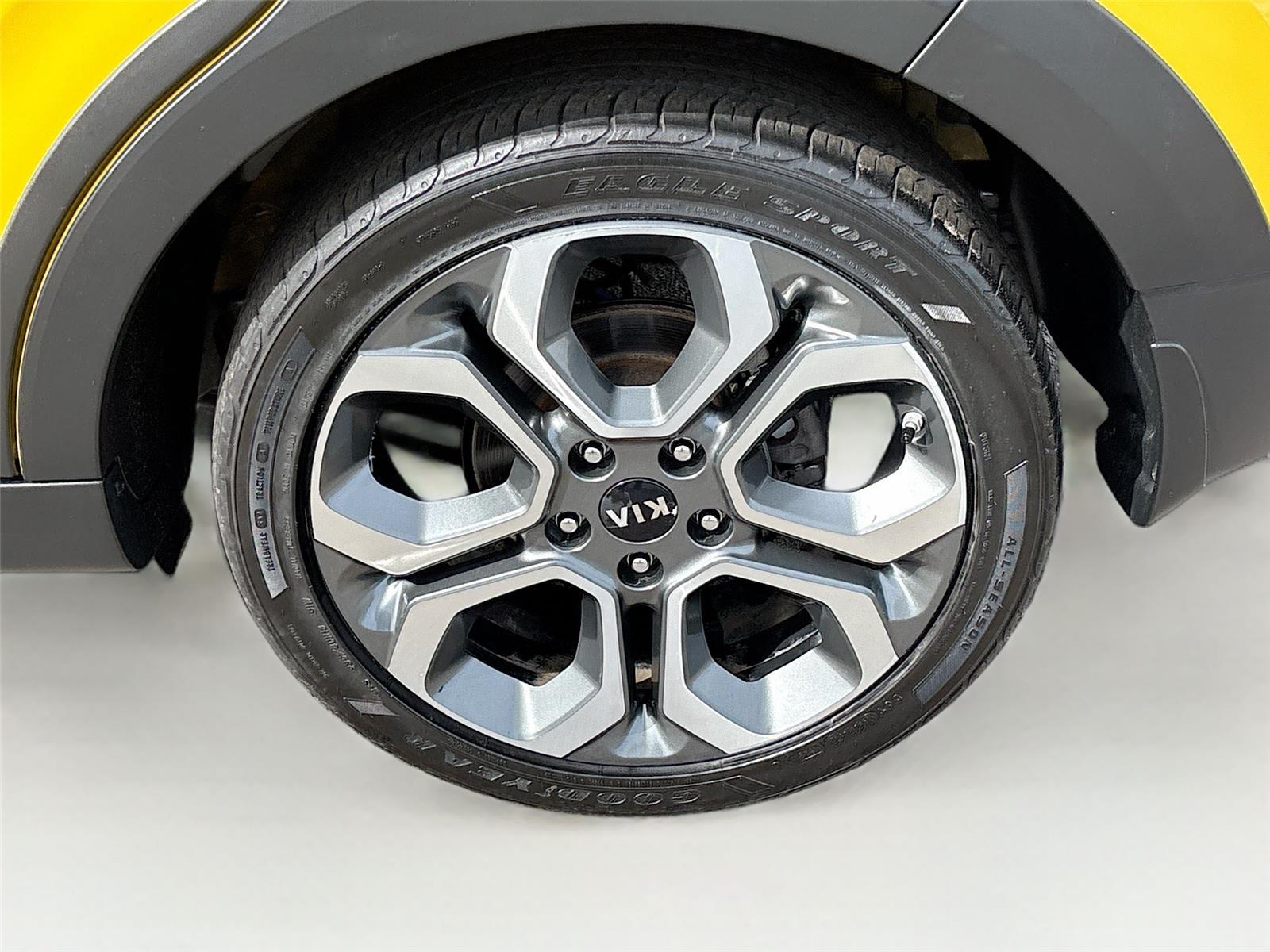 2020 KIA SOUL LX/X LINE/