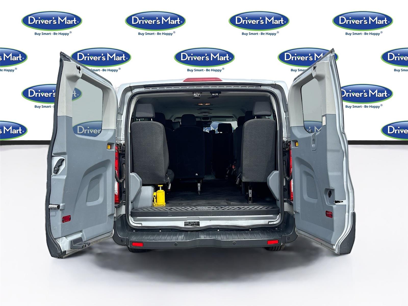 2018 Ford Transit Passenger Wagon XLT