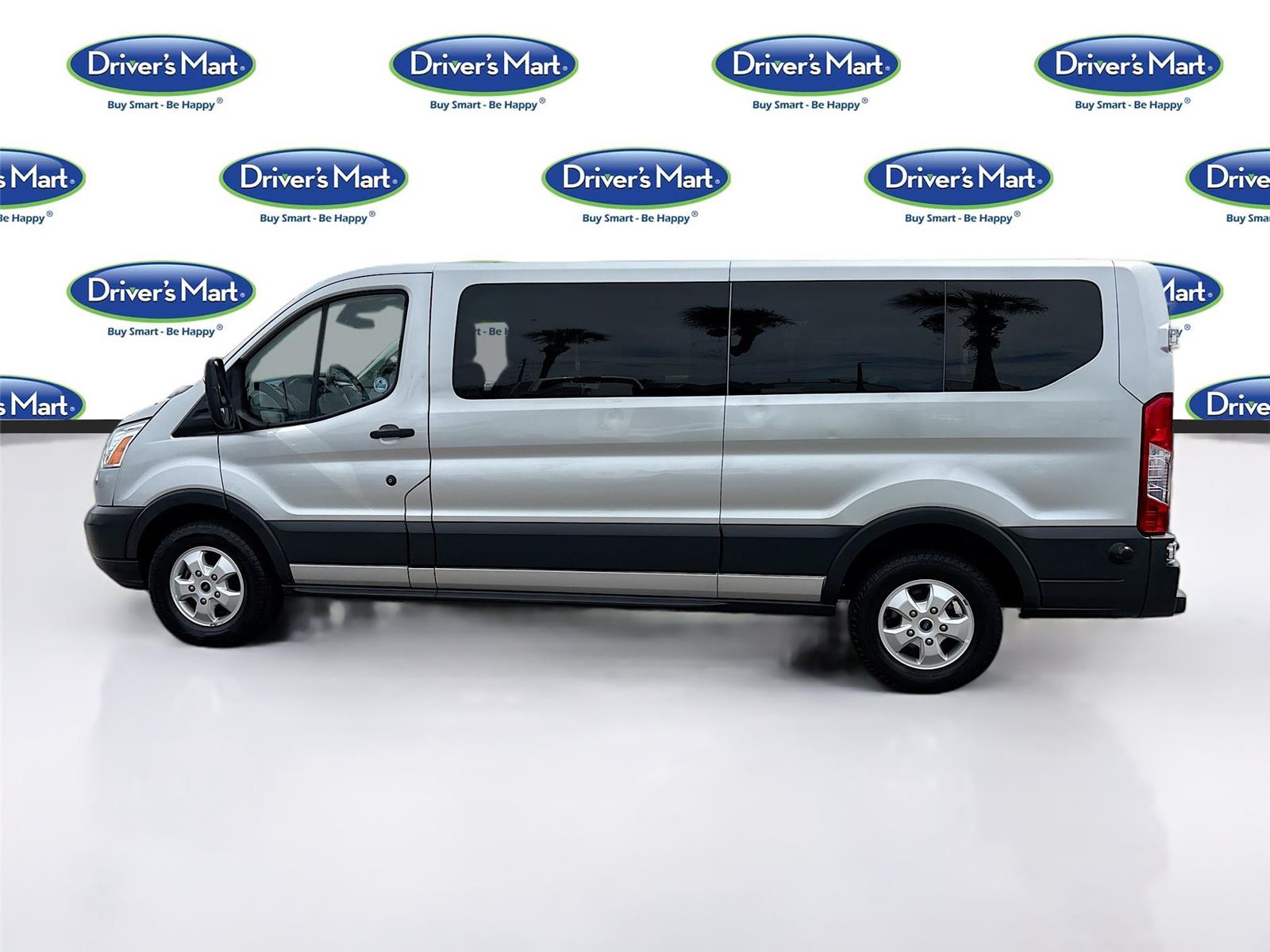 2018 Ford Transit Passenger Wagon XLT
