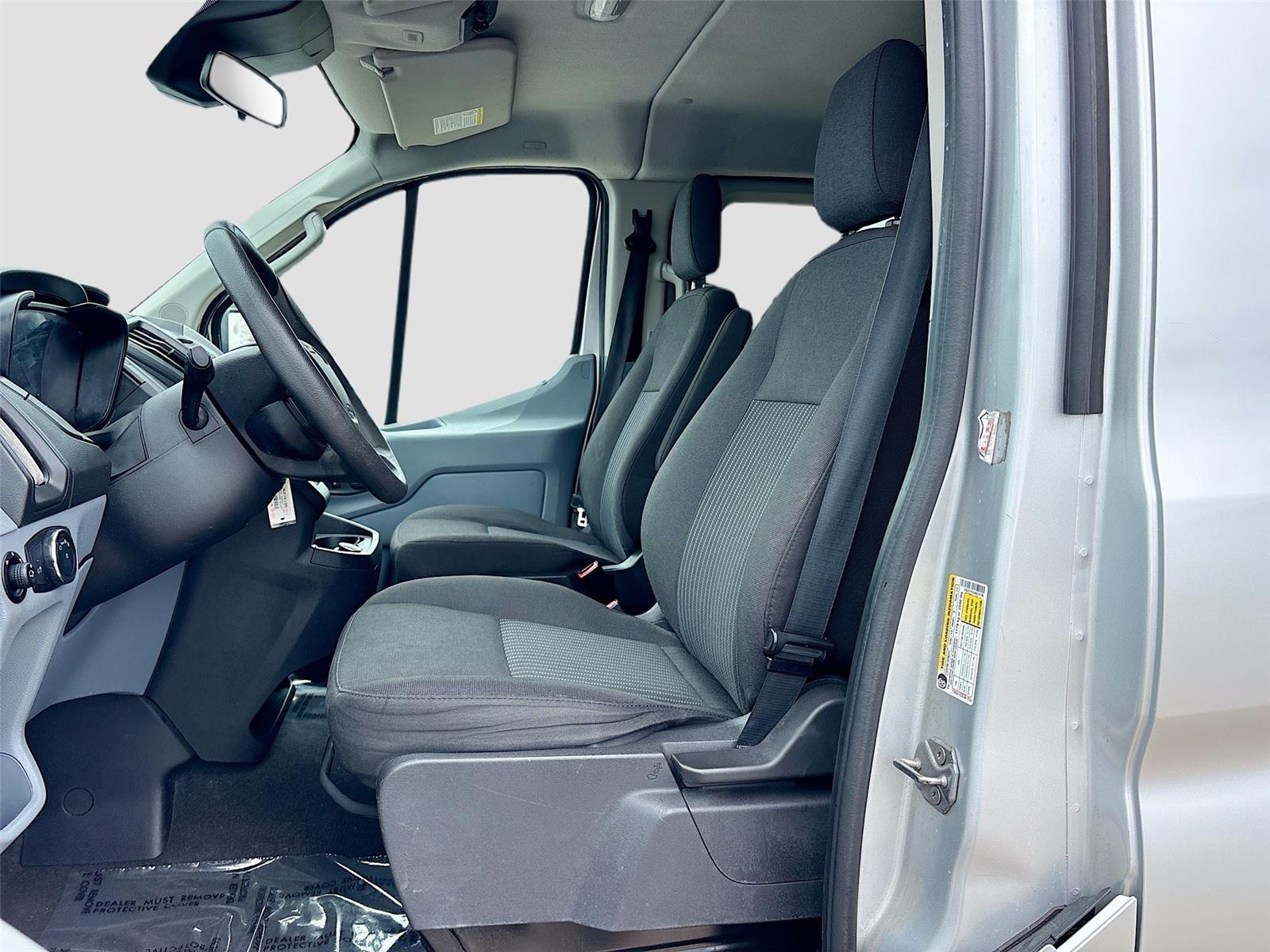 2018 Ford Transit Passenger Wagon XLT