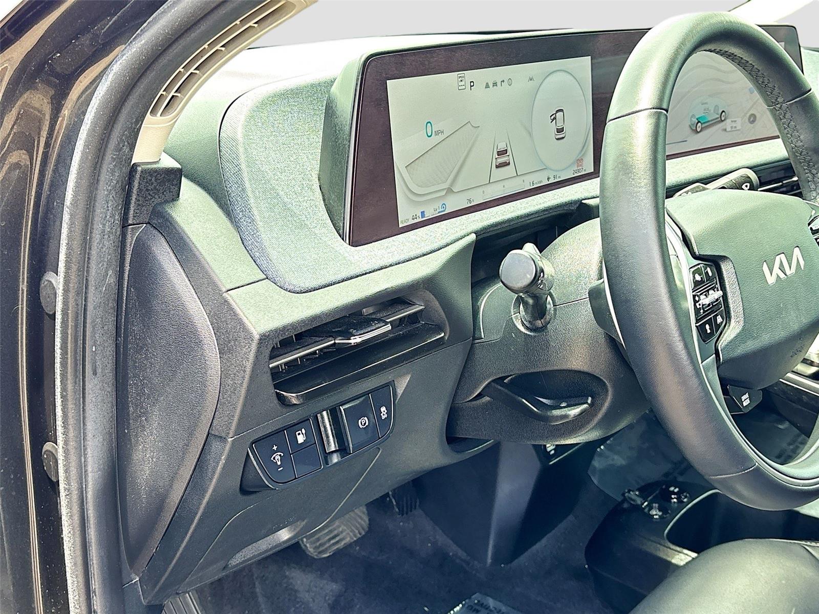 2024 Kia EV6 Light