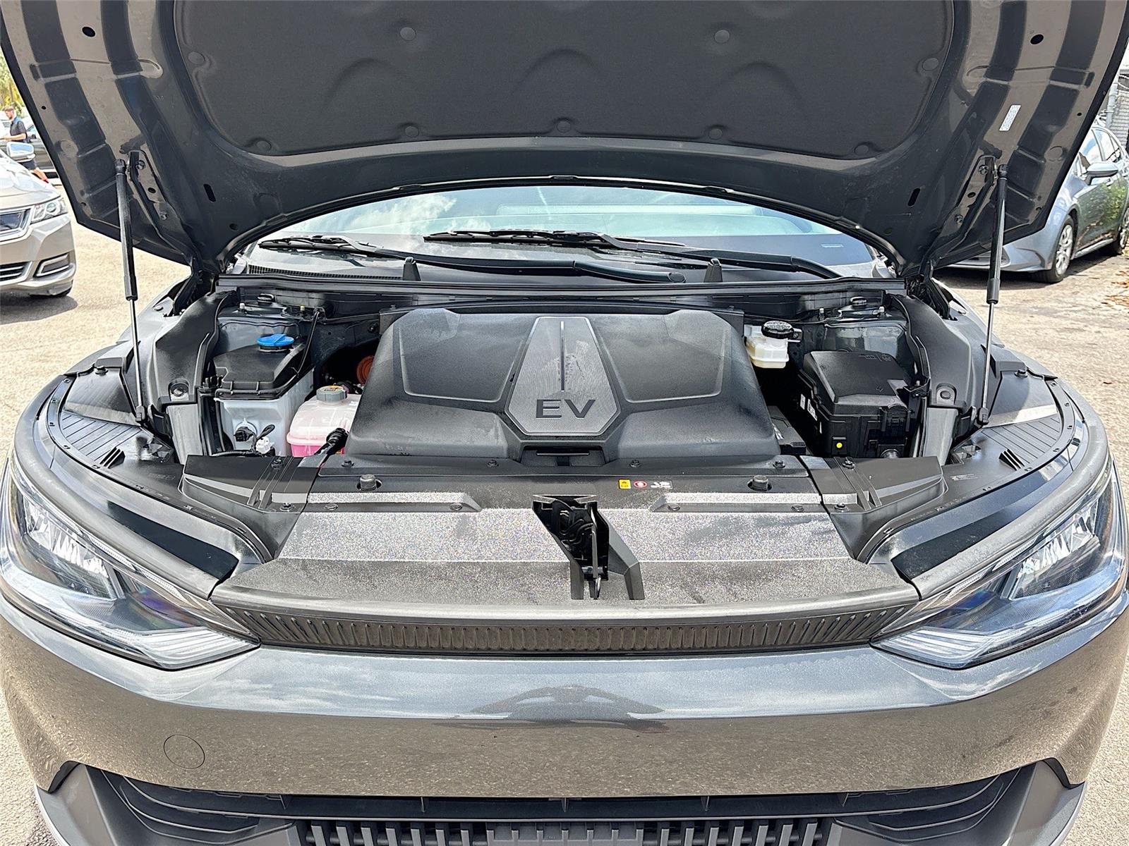 2024 Kia EV6 Light