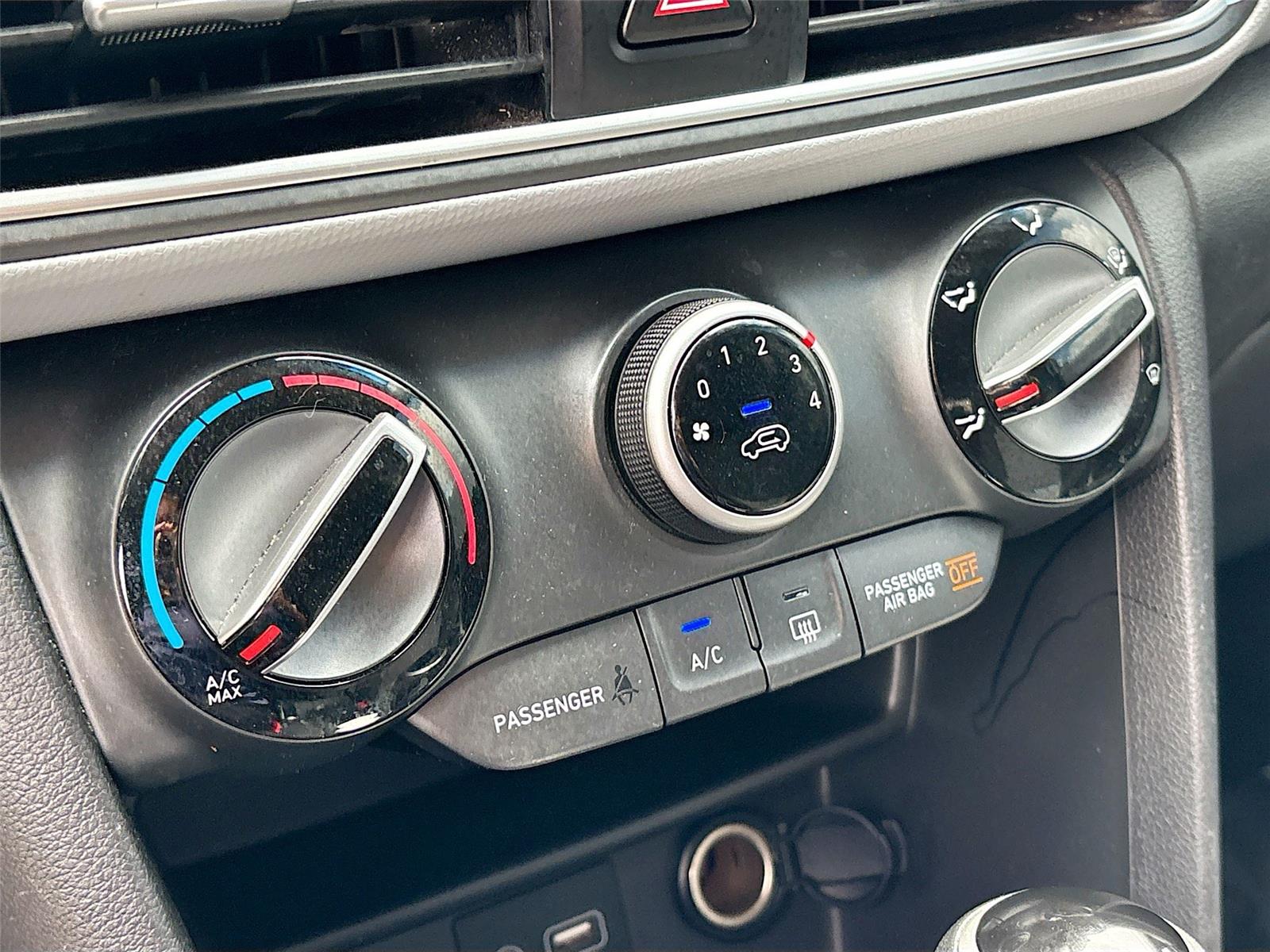 2021 Hyundai Kona SE