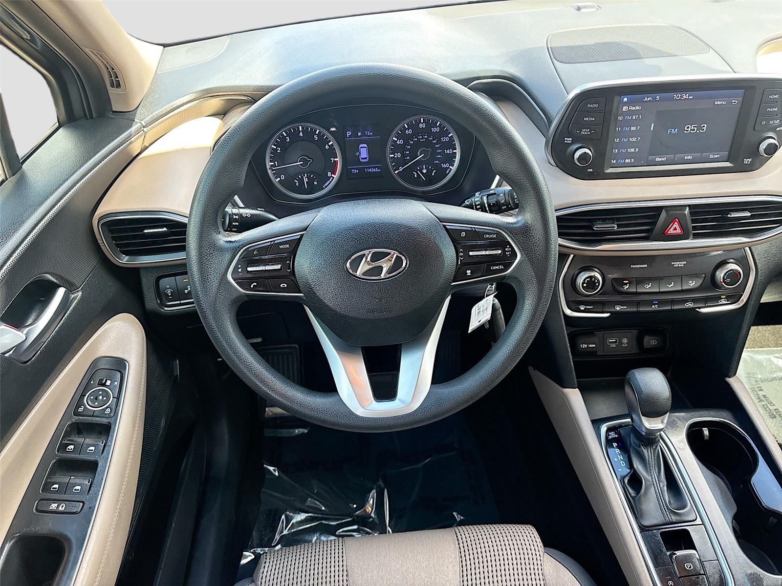 2019 Hyundai Santa Fe SE