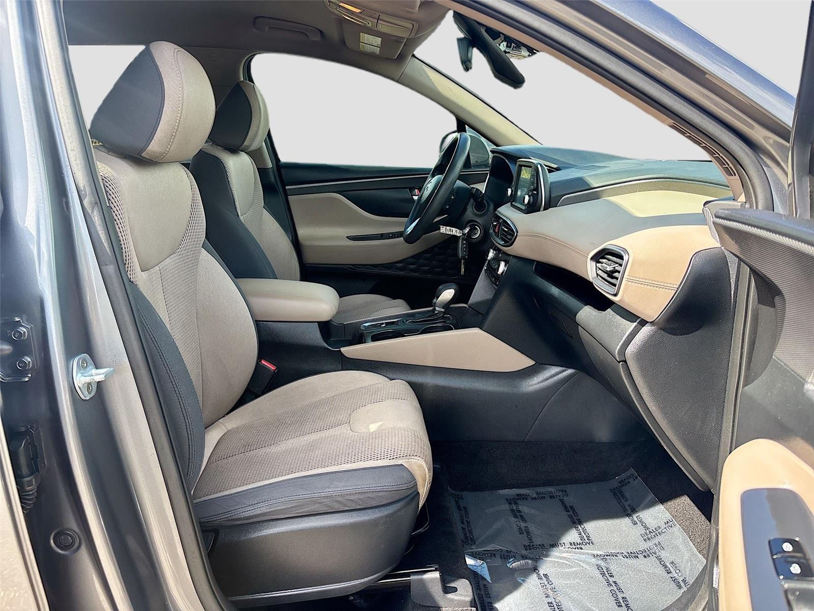 2019 Hyundai Santa Fe SE