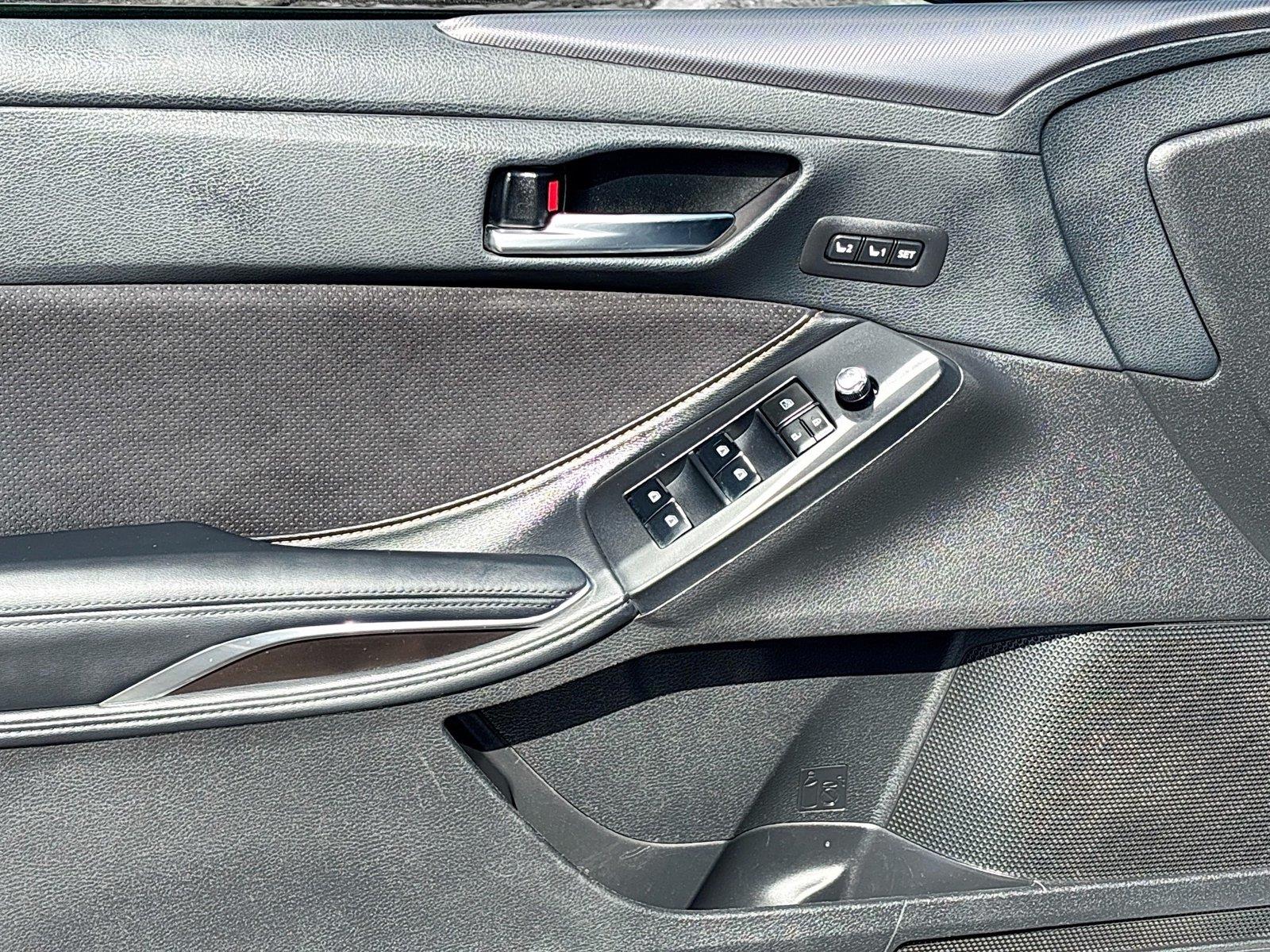 2019 Toyota Avalon Touring