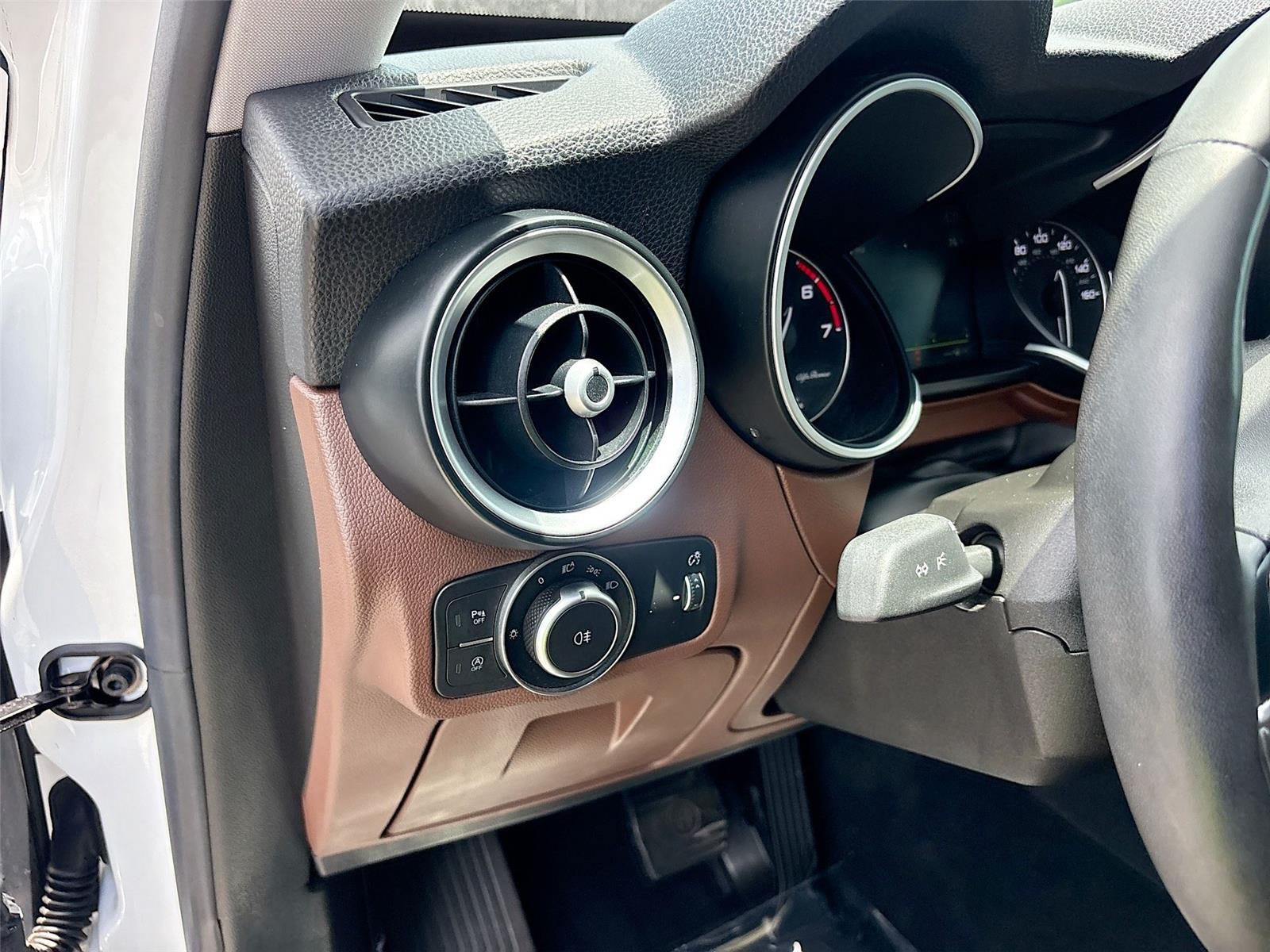 2018 Alfa Romeo Stelvio Ti