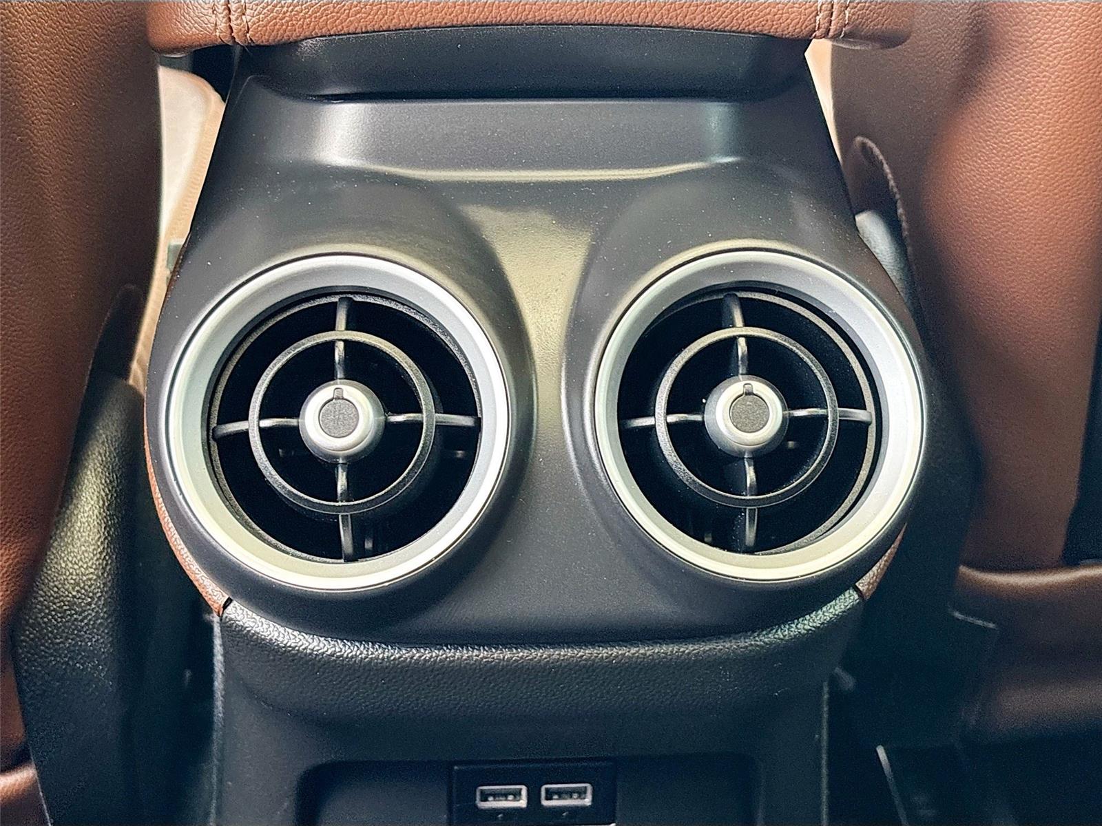 2018 Alfa Romeo Stelvio Ti