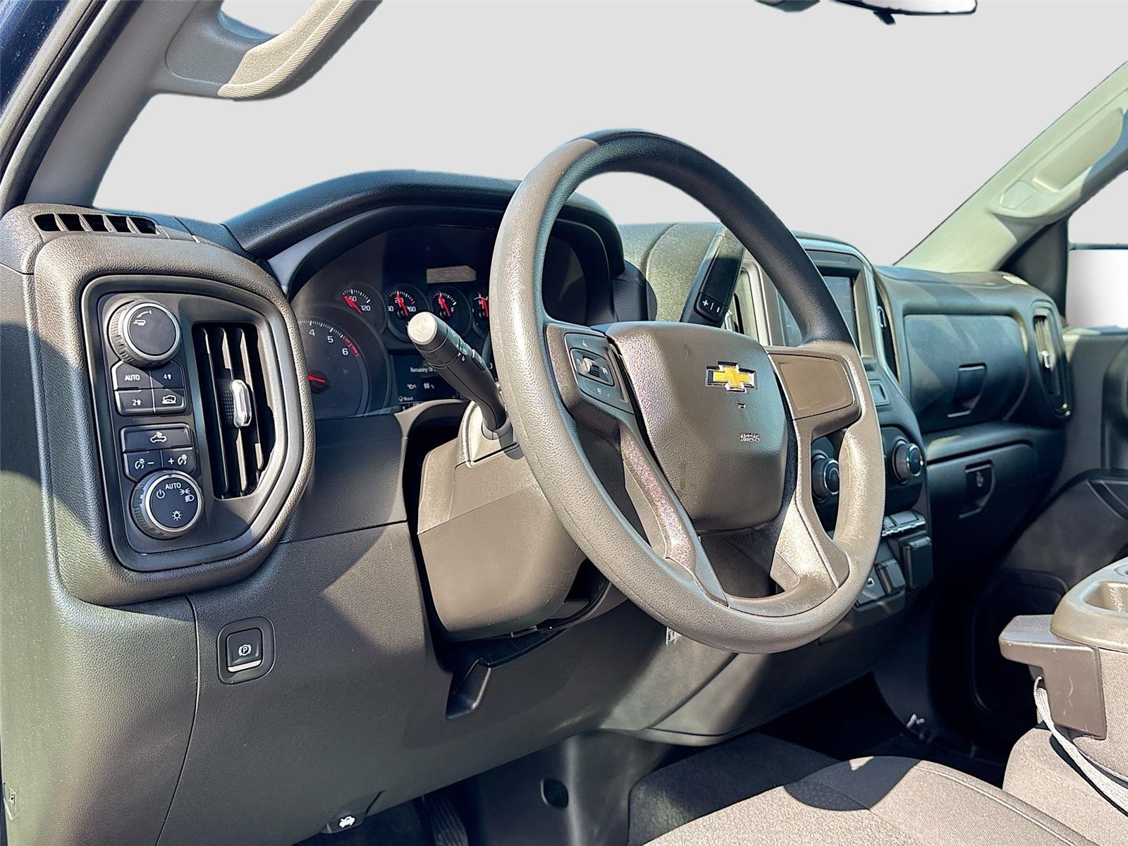 2021 Chevrolet Silverado 1500 Custom