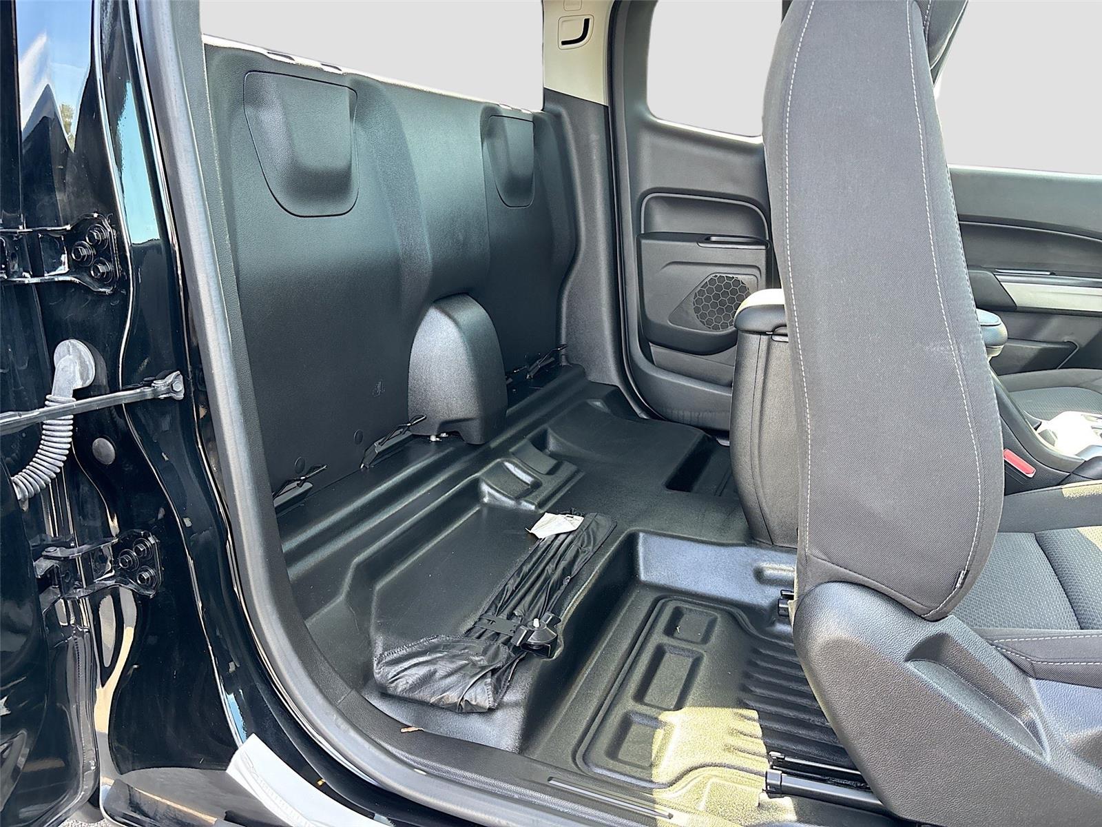 2022 Chevrolet Colorado 2WD LT
