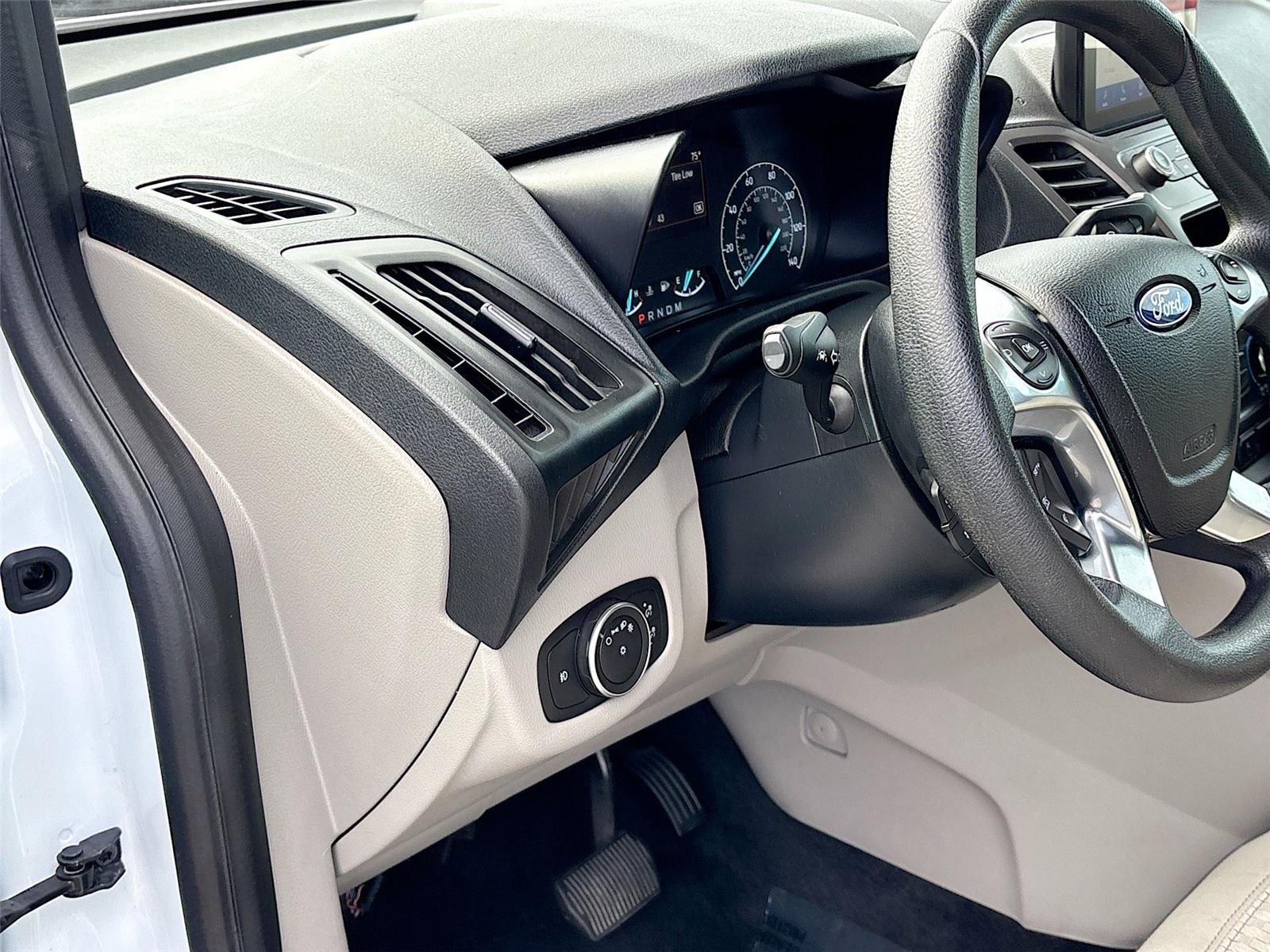2022 Ford Transit Connect XLT