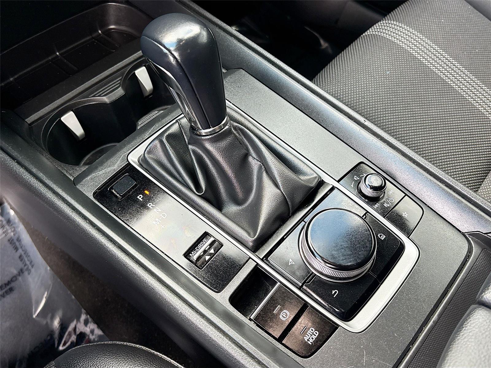 2024 Mazda CX-50 2.5 S Preferred Package