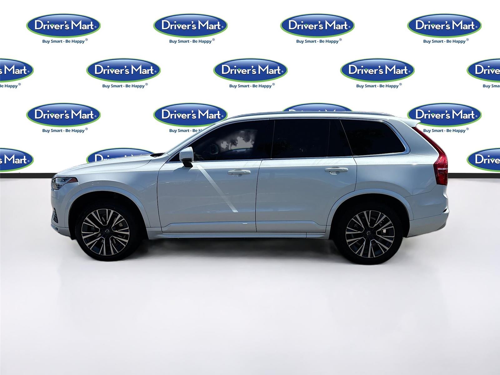 2022 Volvo XC90 Momentum