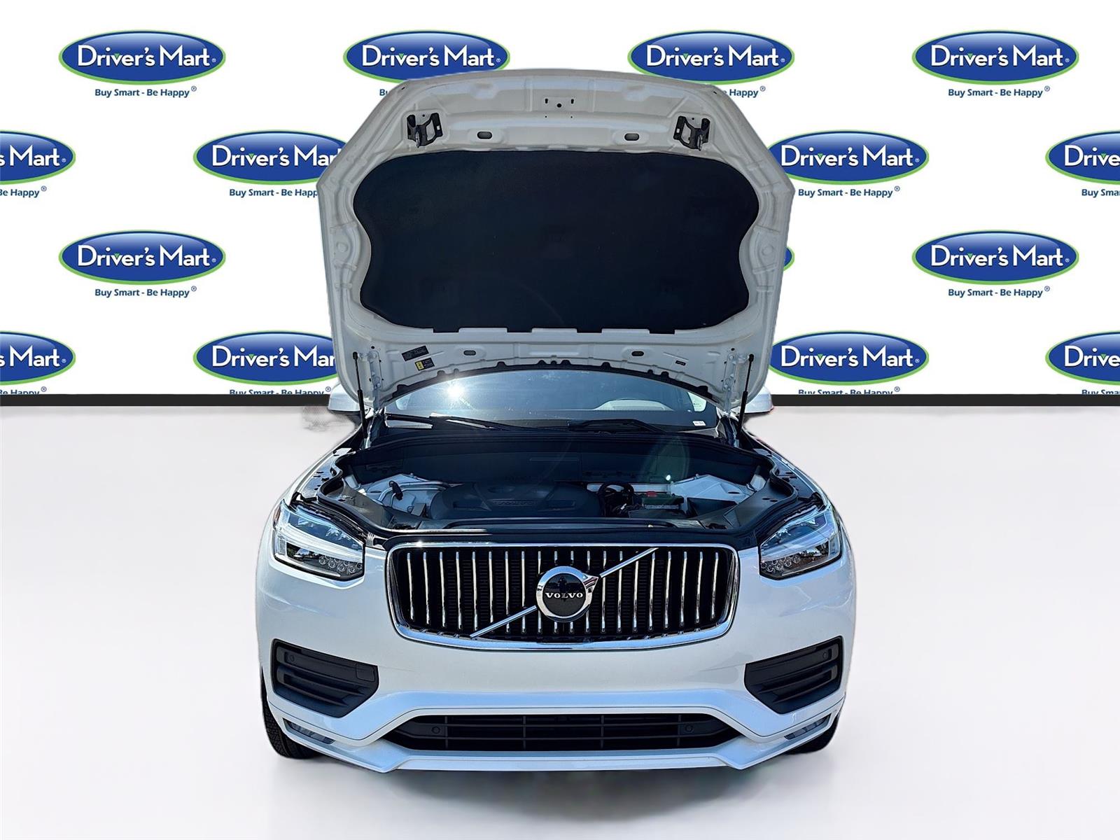 2022 Volvo XC90 Momentum