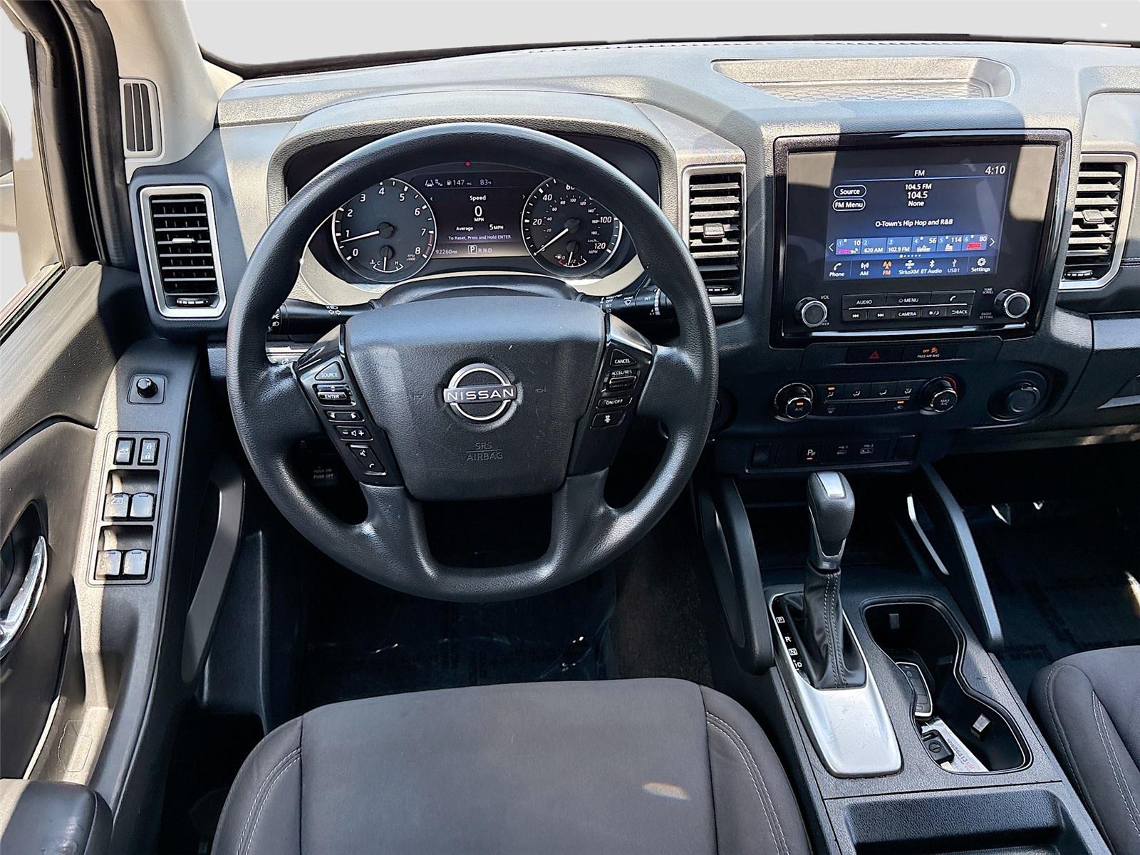 2022 Nissan Frontier SV