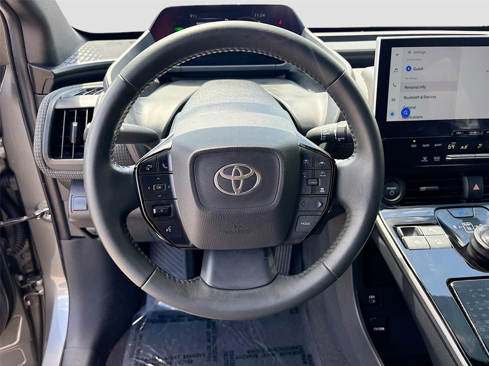 2025 Toyota bZ4X XLE
