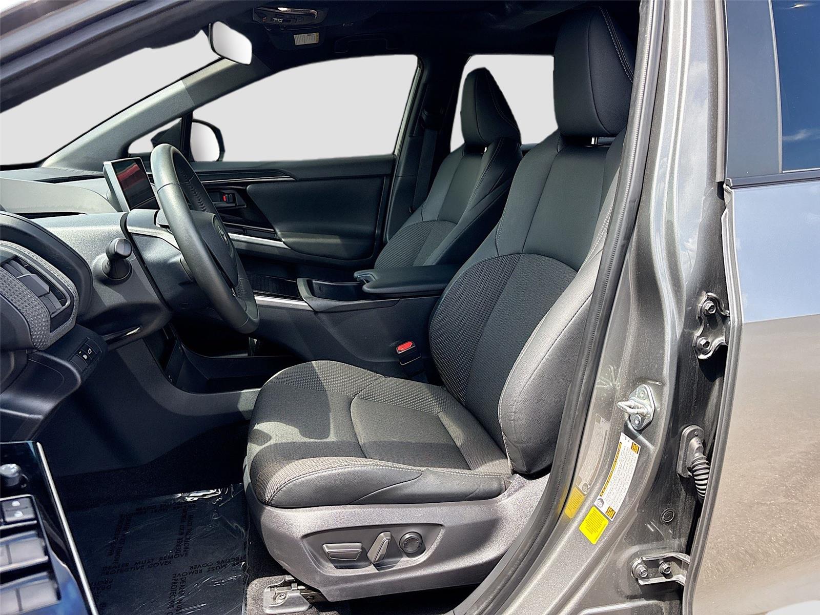 2025 Toyota bZ4X XLE