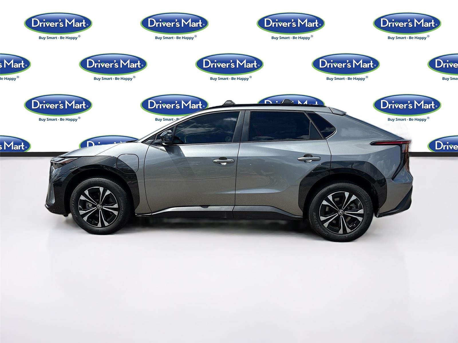 2025 Toyota bZ4X XLE