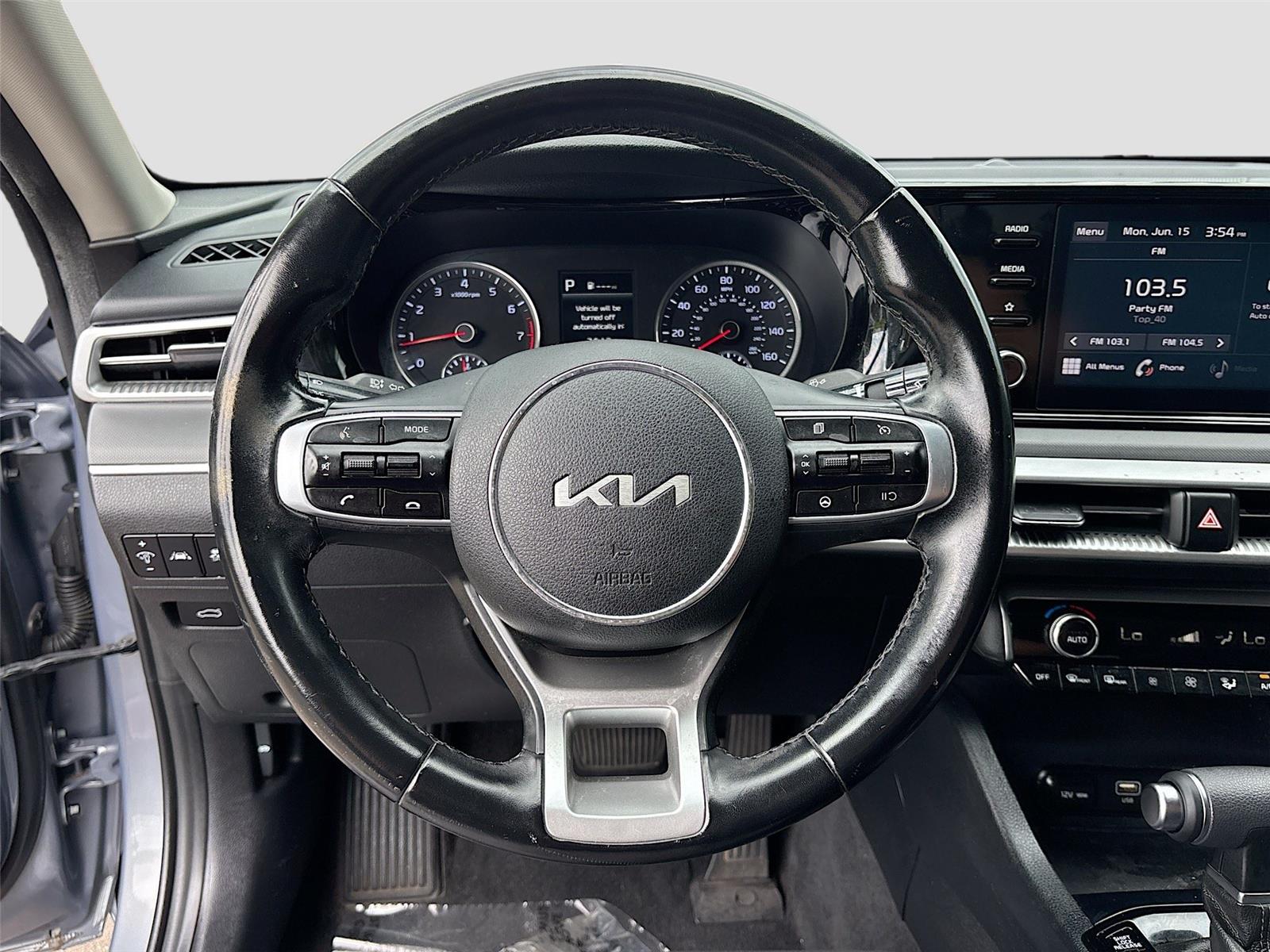 2022 Kia K5 LXS