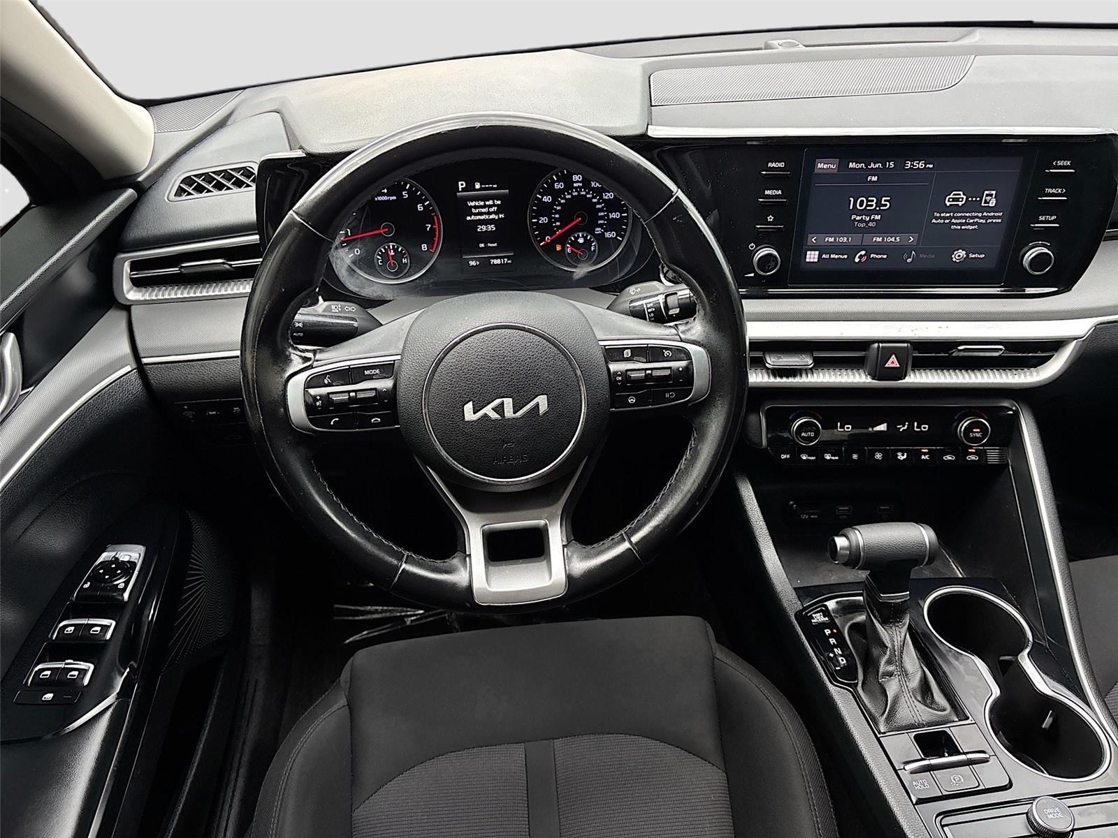 2022 Kia K5 LXS