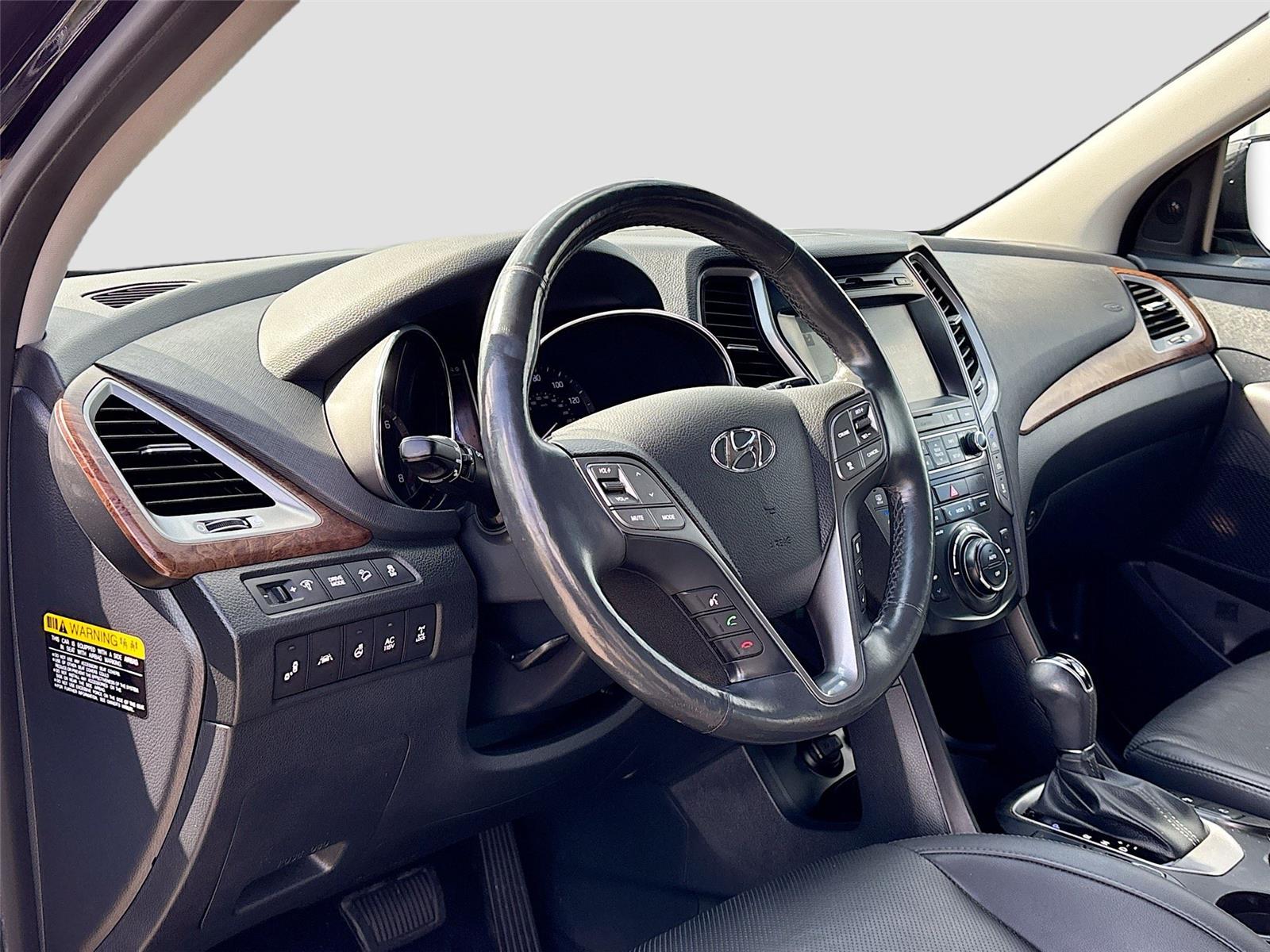 2017 Hyundai Santa Fe SE Ultimate