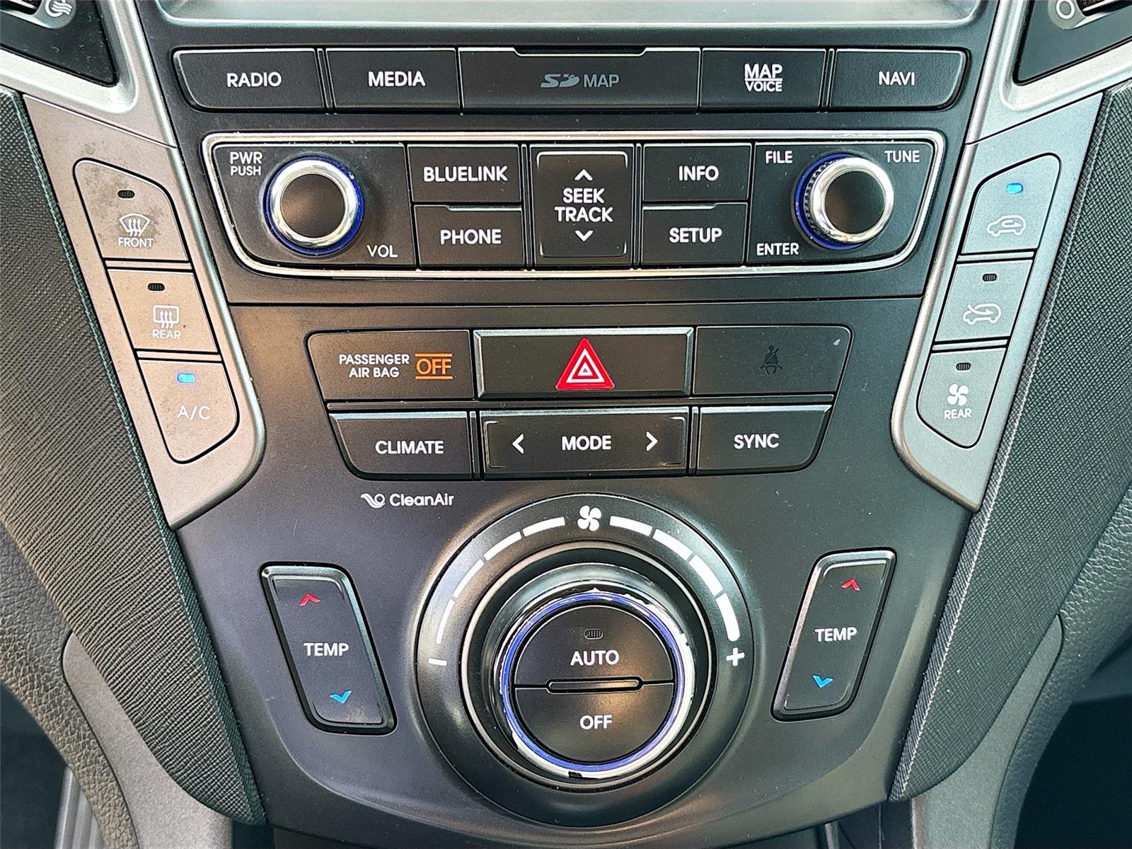 2017 Hyundai Santa Fe SE Ultimate