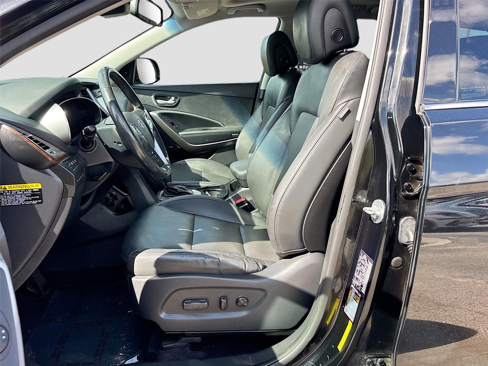 2017 Hyundai Santa Fe SE Ultimate