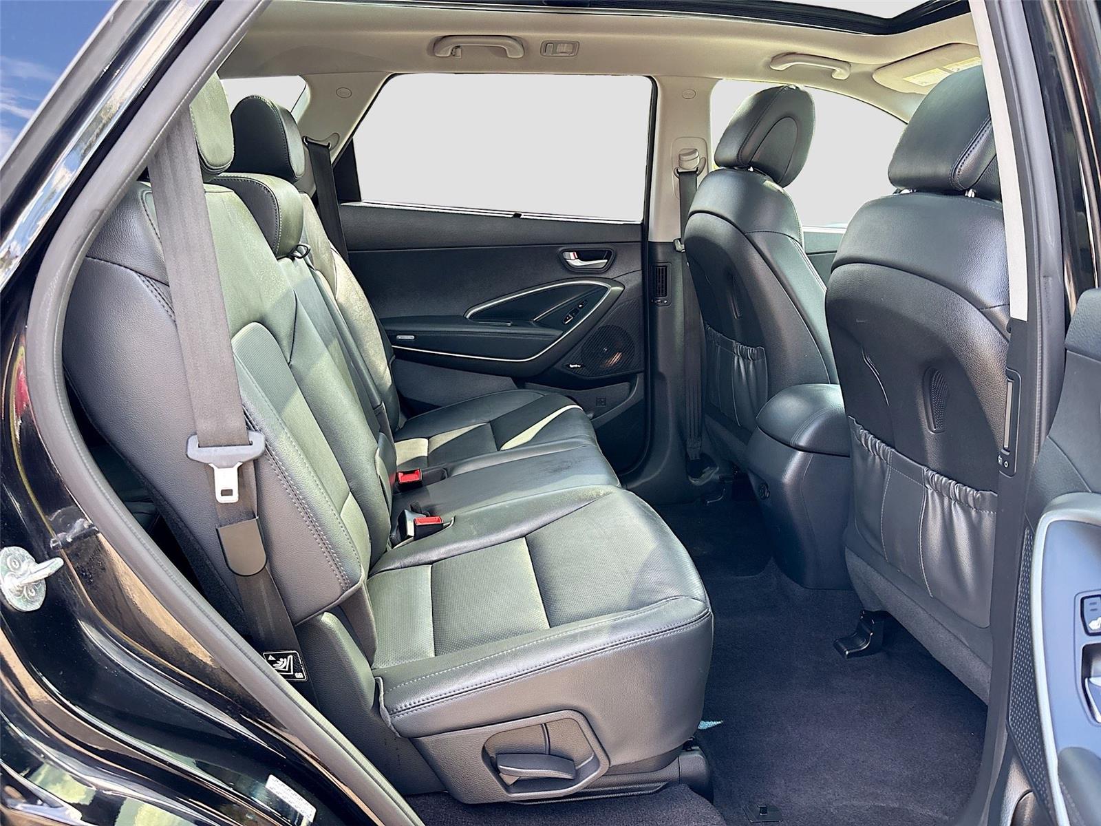 2017 Hyundai Santa Fe SE Ultimate