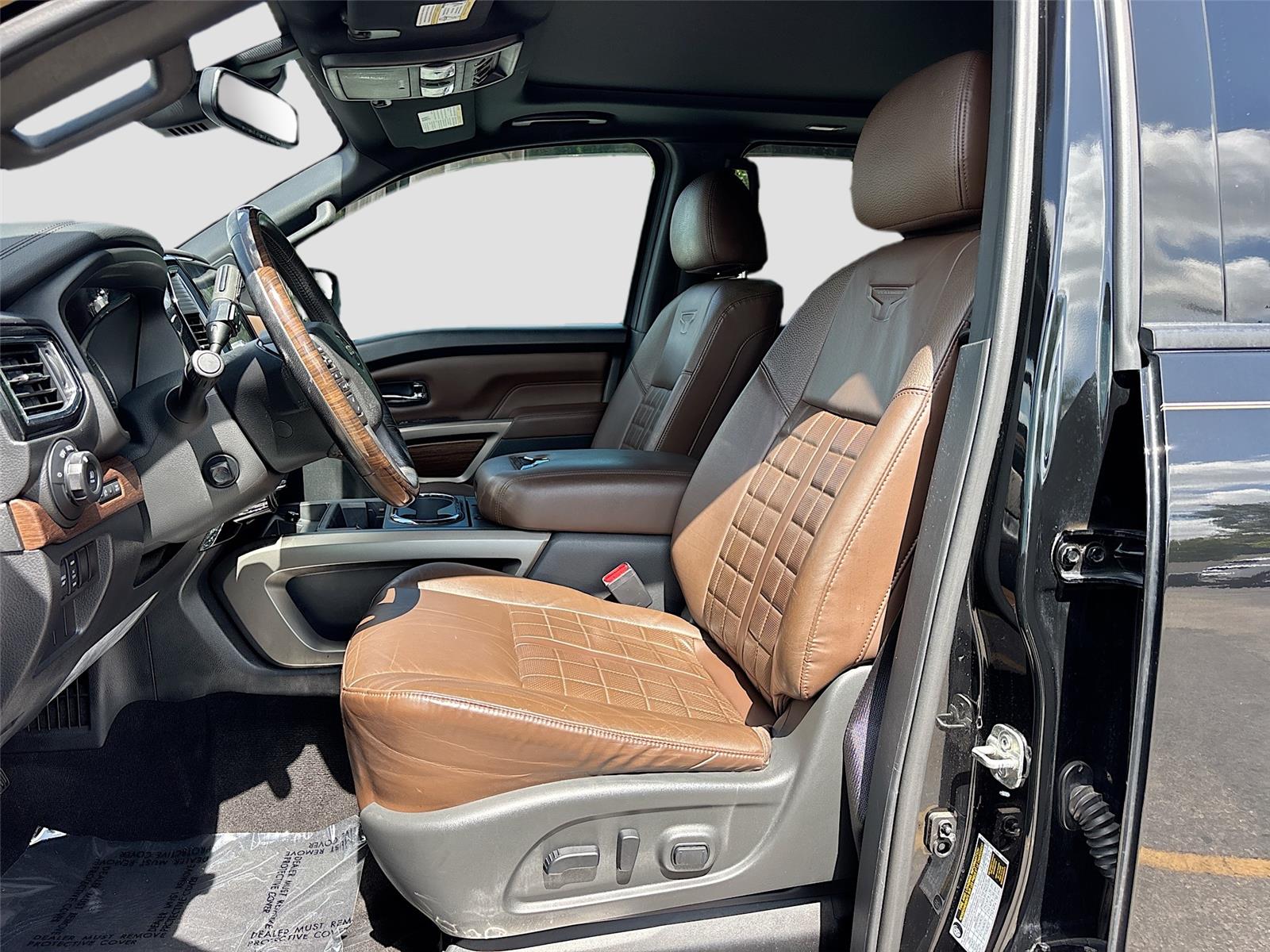 2020 Nissan Titan Platinum Reserve