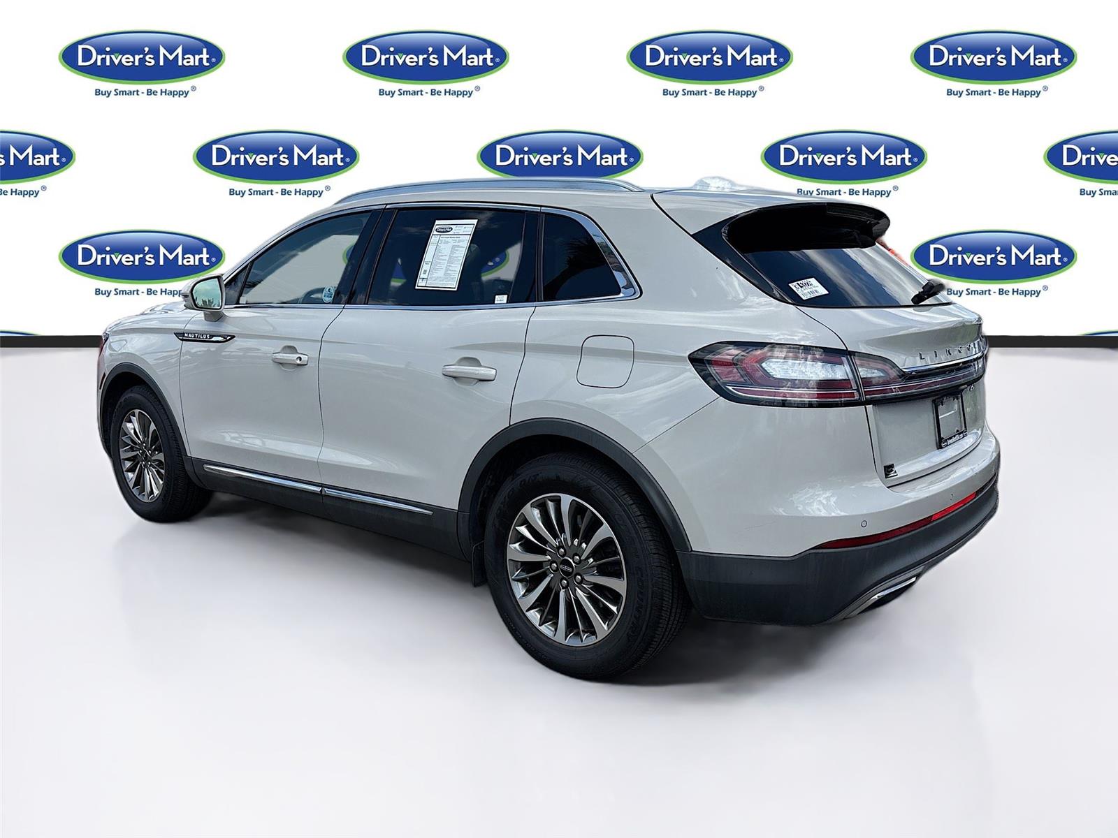 2019 Lincoln Nautilus Select