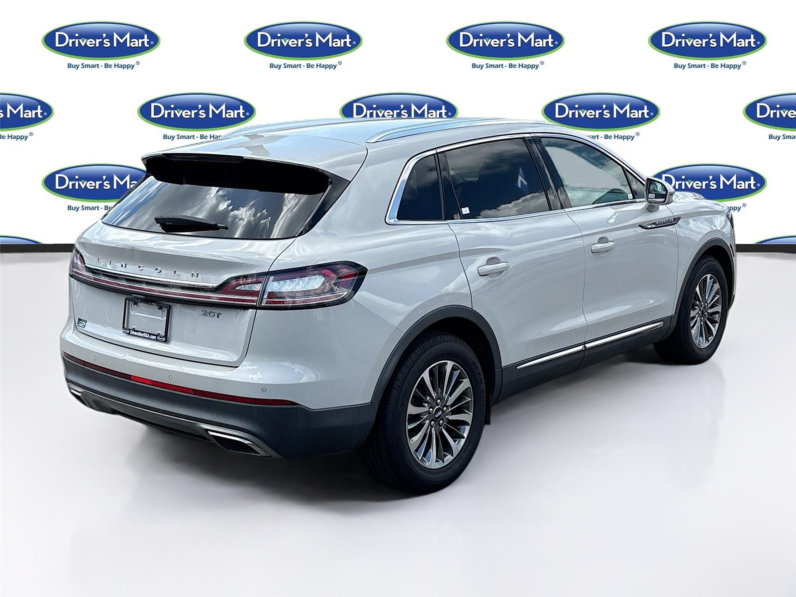 2019 Lincoln Nautilus Select