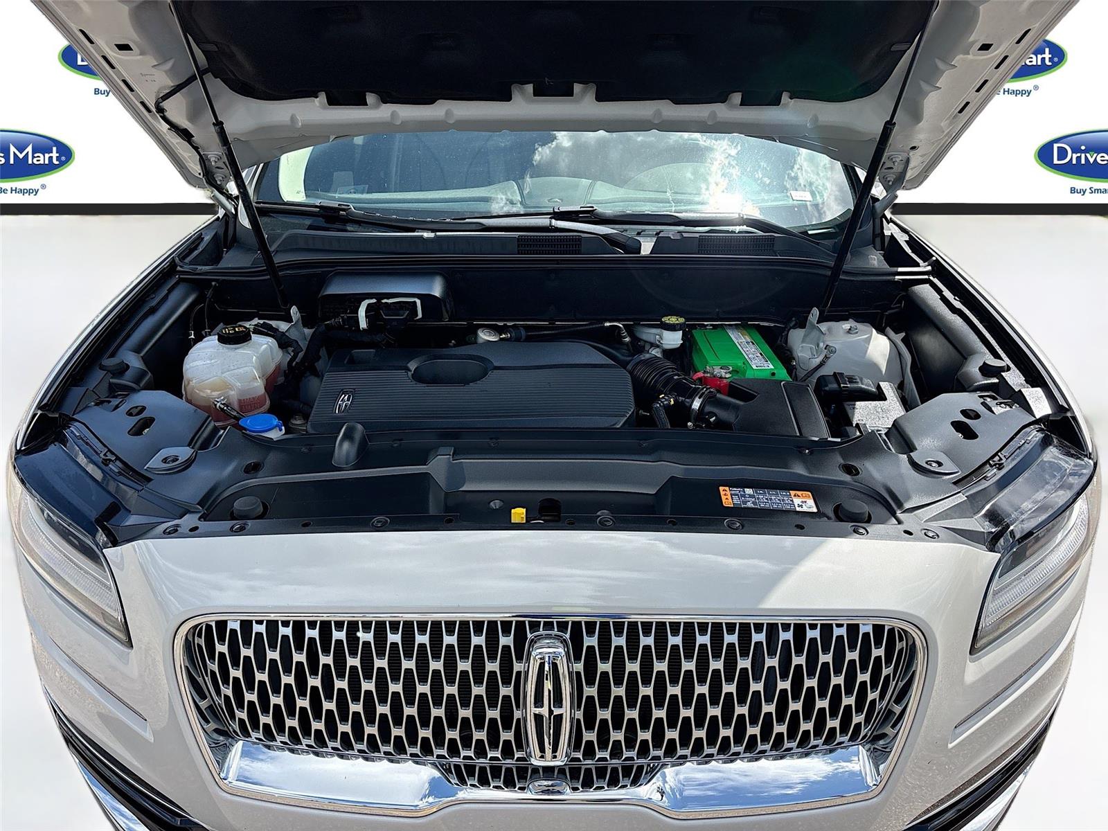 2019 Lincoln Nautilus Select