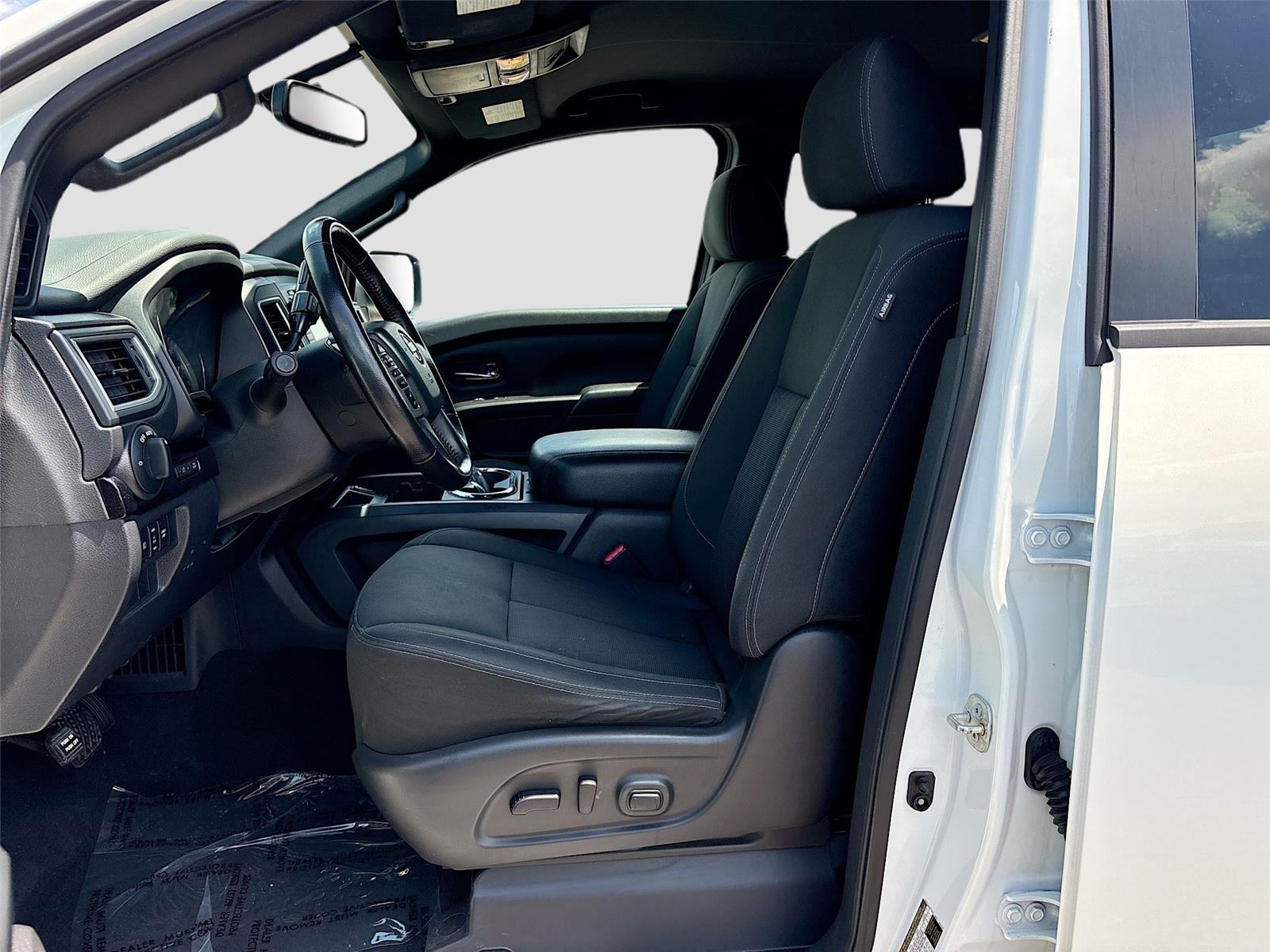 2019 Nissan Titan SV