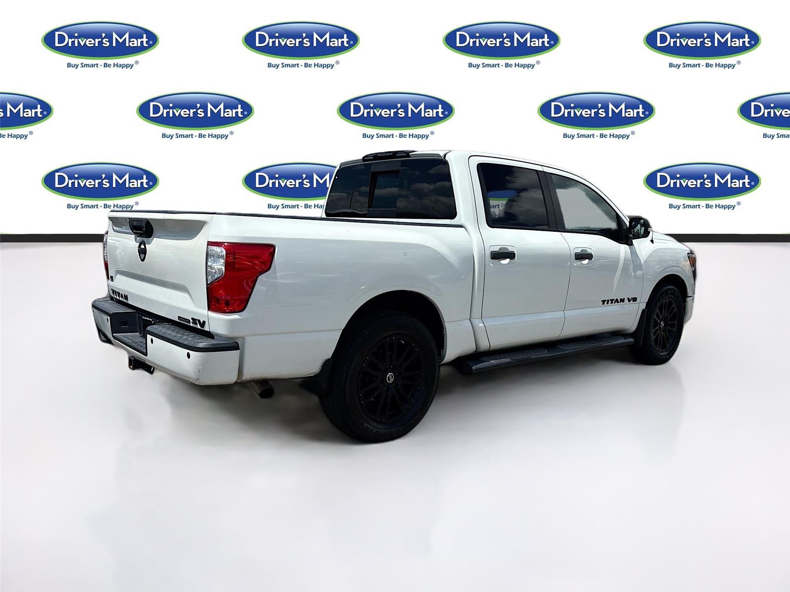 2019 Nissan Titan SV