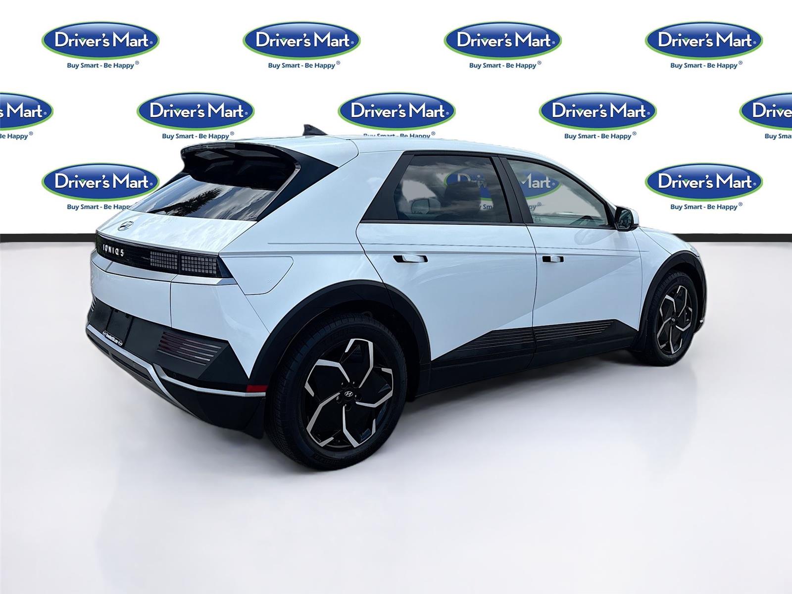 2024 Hyundai IONIQ 5 SE