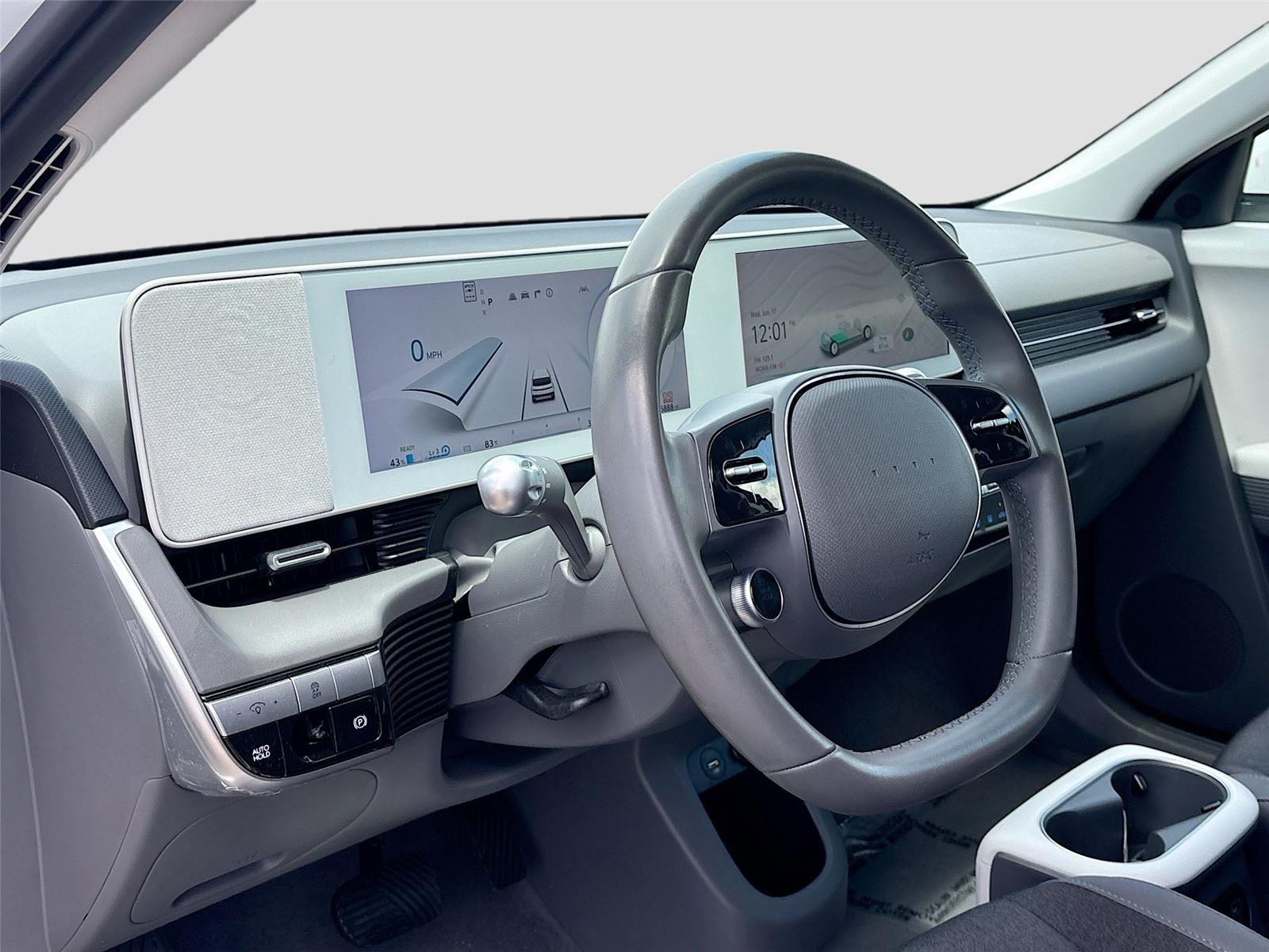 2024 Hyundai IONIQ 5 SE