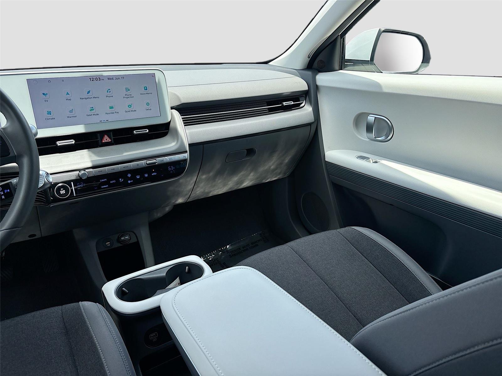 2024 Hyundai IONIQ 5 SE