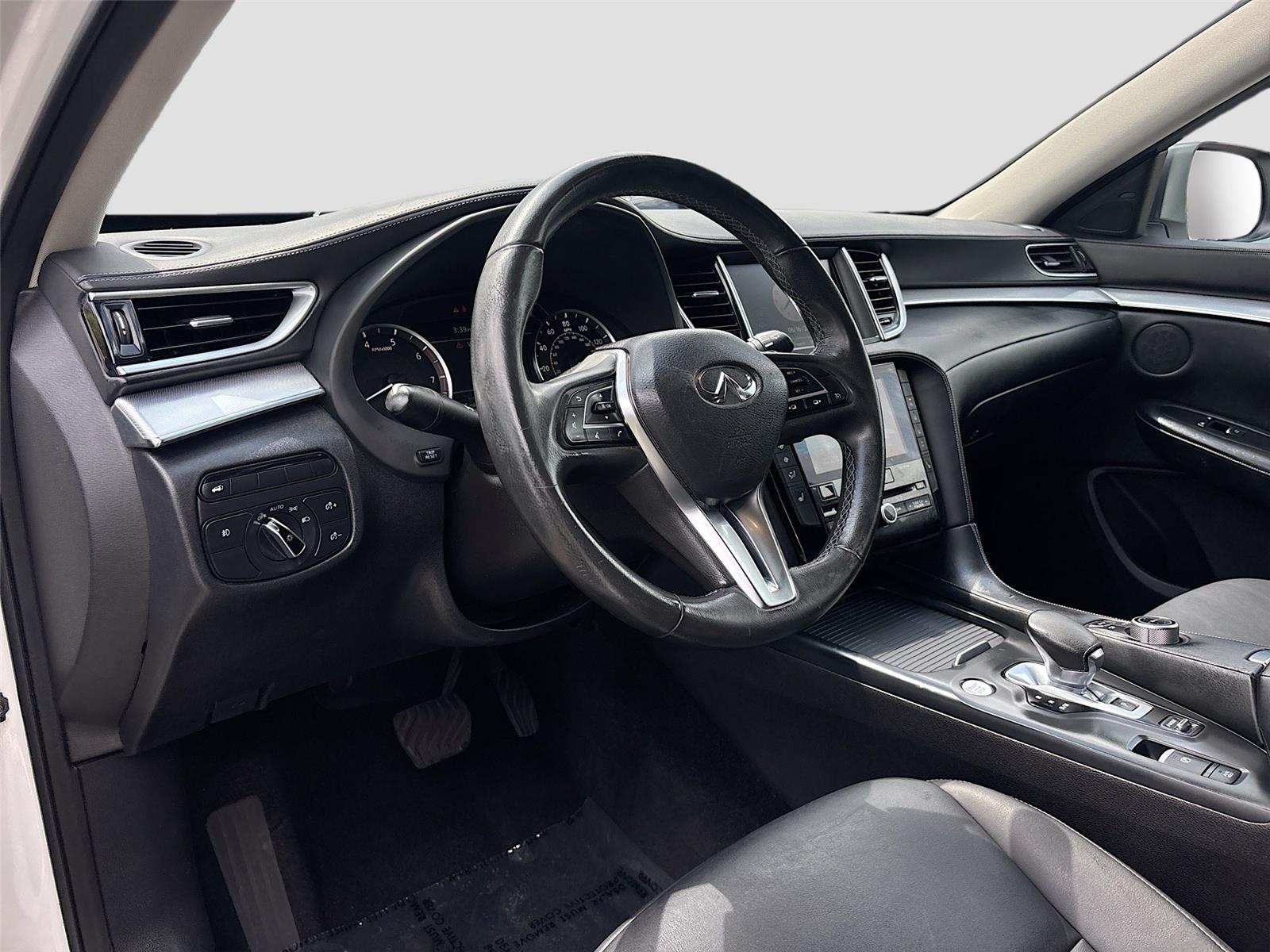 2019 INFINITI QX50 LUXE