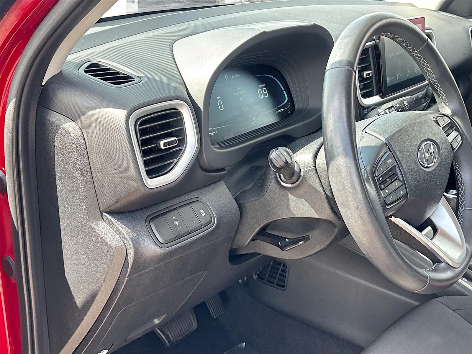 2025 Hyundai Venue SEL