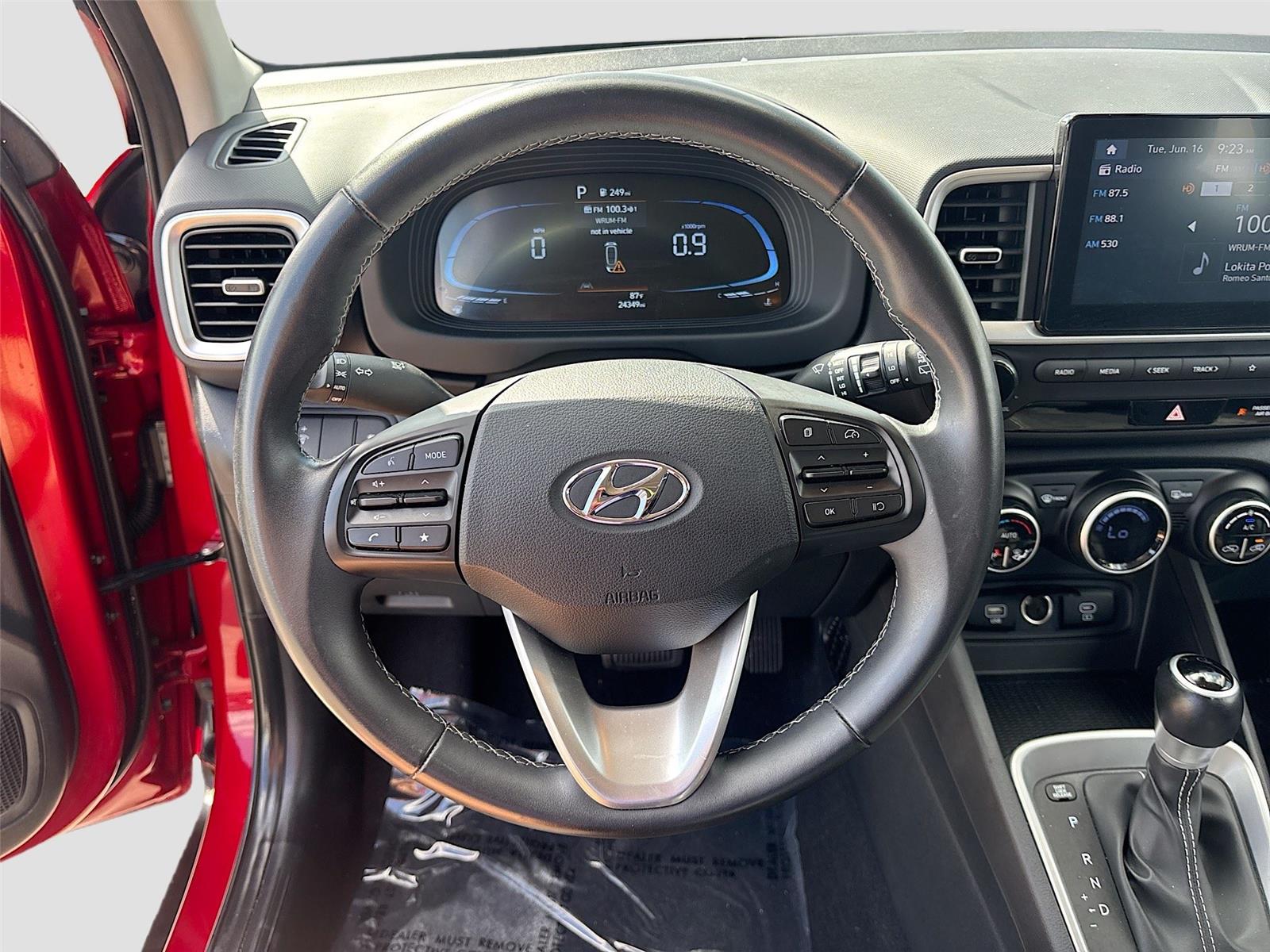 2025 Hyundai Venue SEL