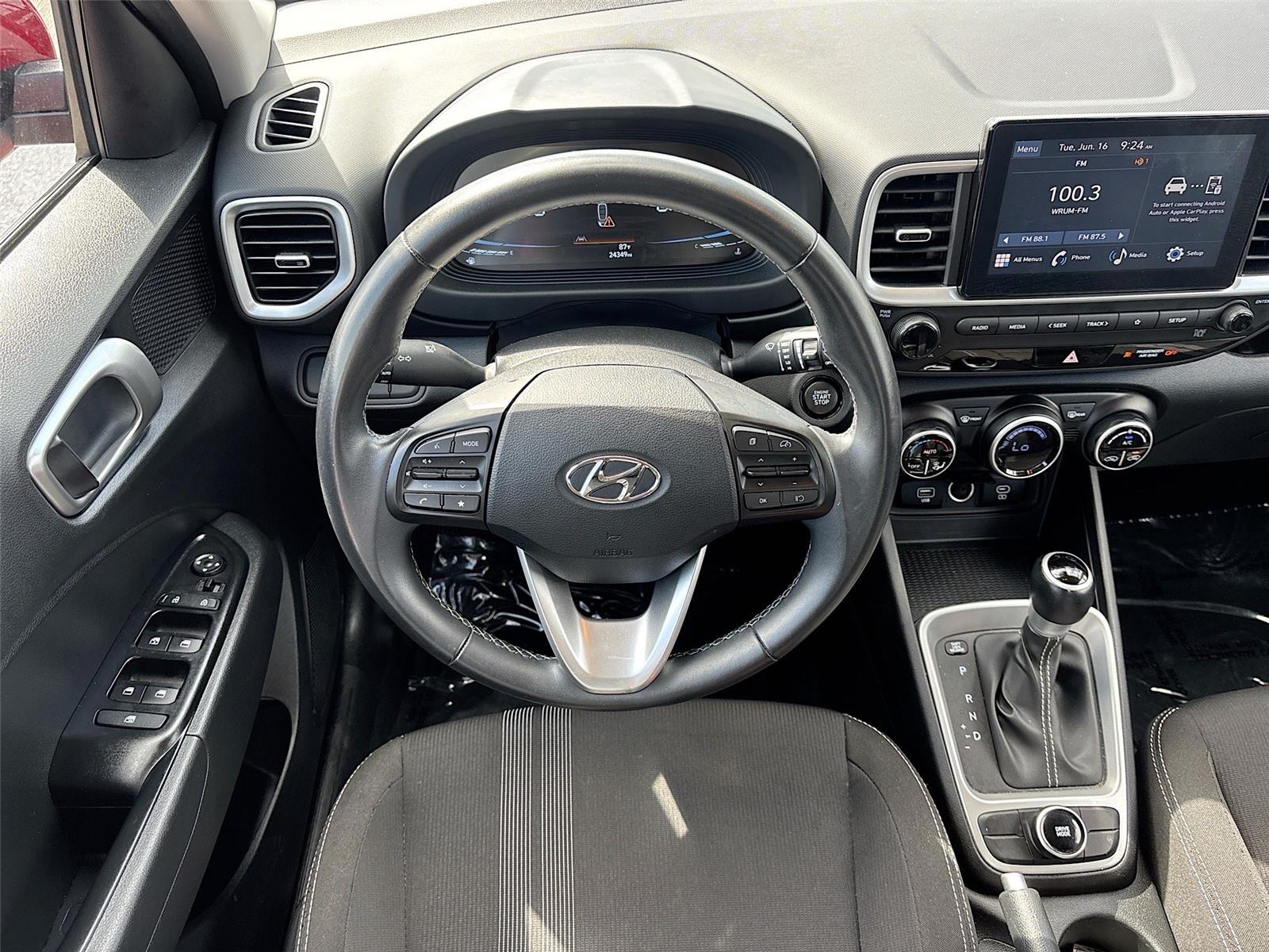 2025 Hyundai Venue SEL