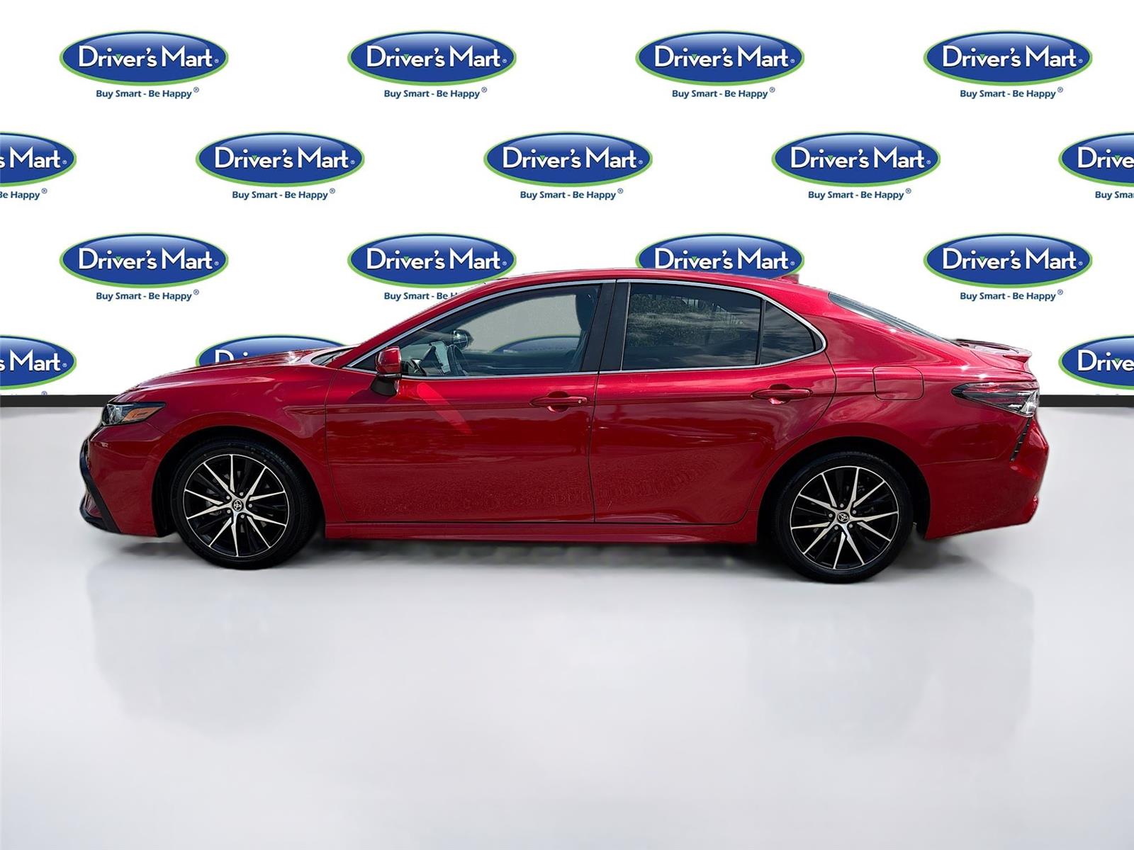2024 Toyota Camry Hybrid SE