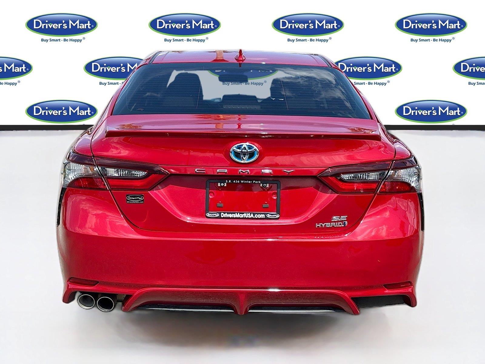 2024 Toyota Camry Hybrid SE