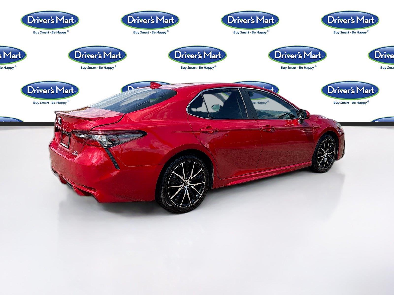 2024 Toyota Camry Hybrid SE