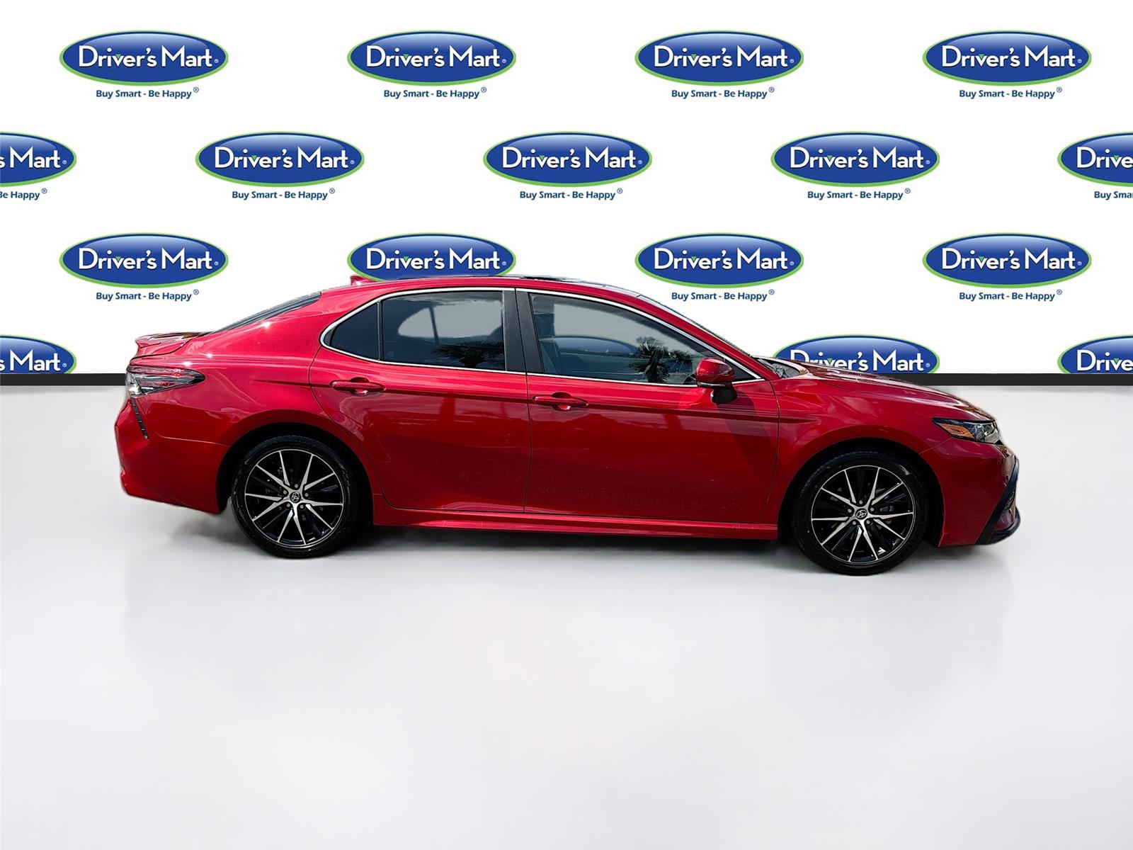 2024 Toyota Camry Hybrid SE