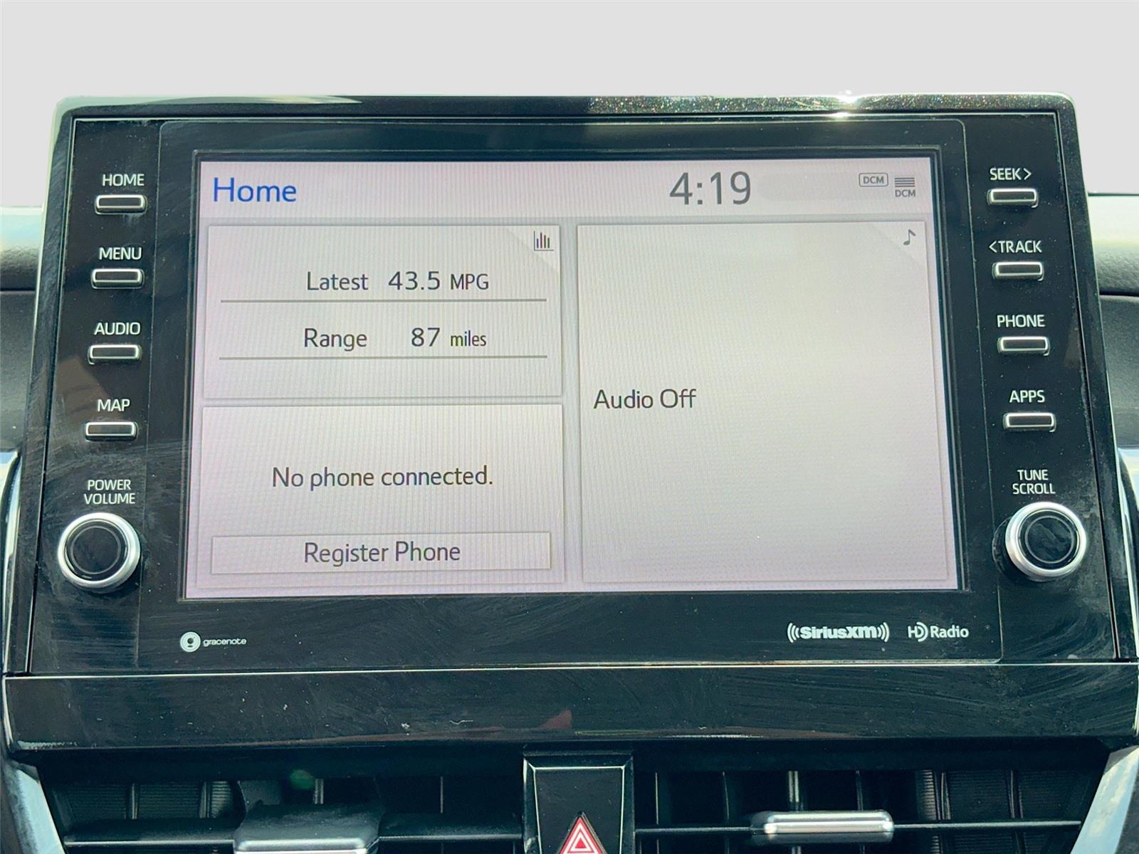 2024 Toyota Camry Hybrid SE