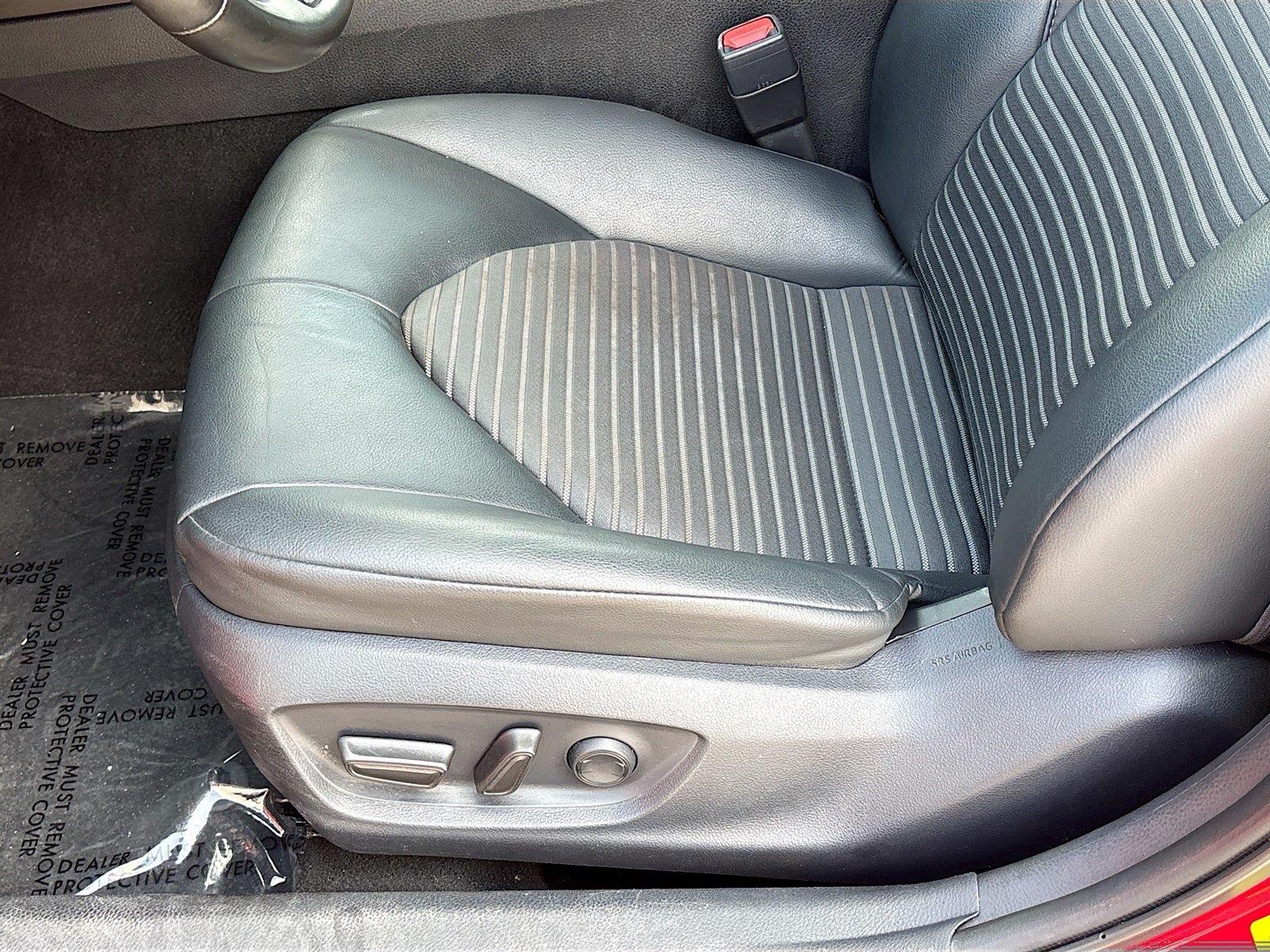 2024 Toyota Camry Hybrid SE