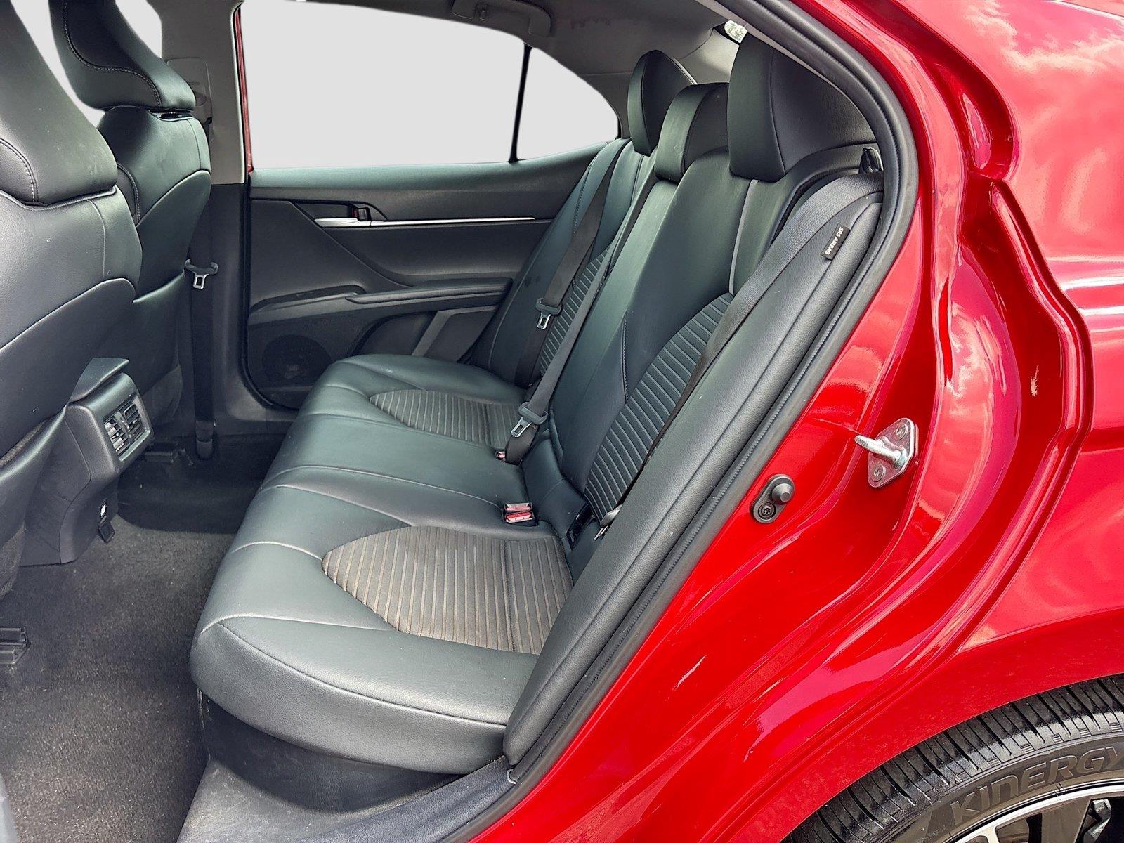 2024 Toyota Camry Hybrid SE